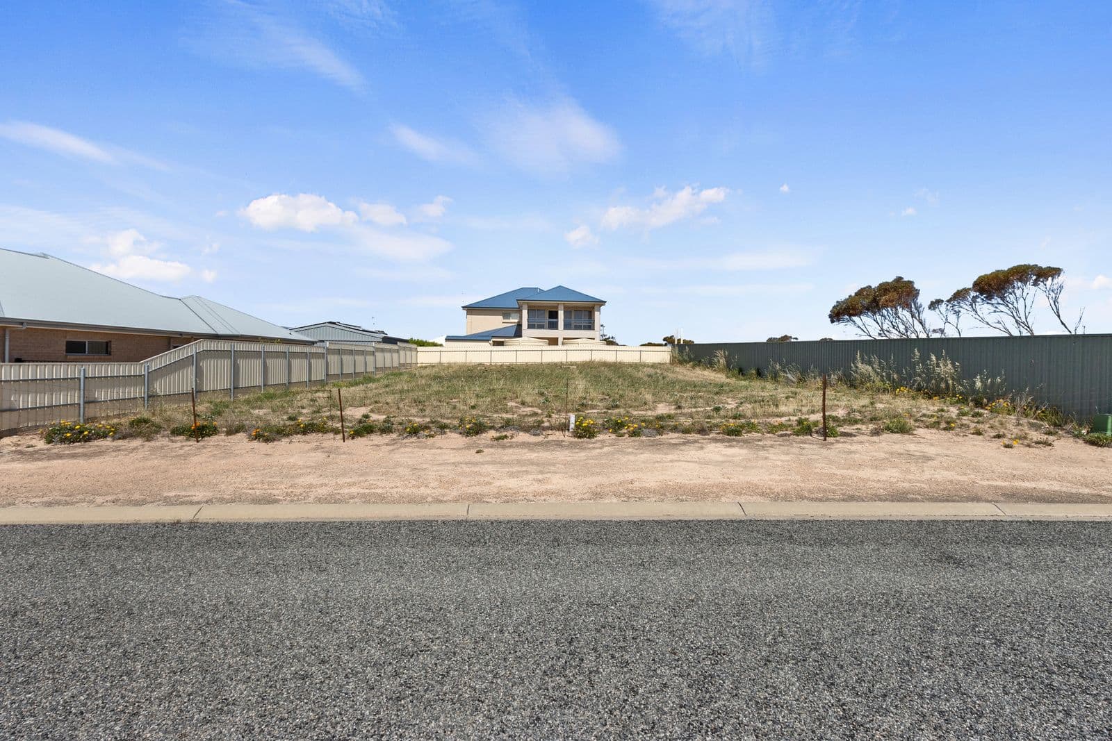 9 Mctavish Drive, Moonta Bay SA 5558, Moonta Bay - Thumbnail 2