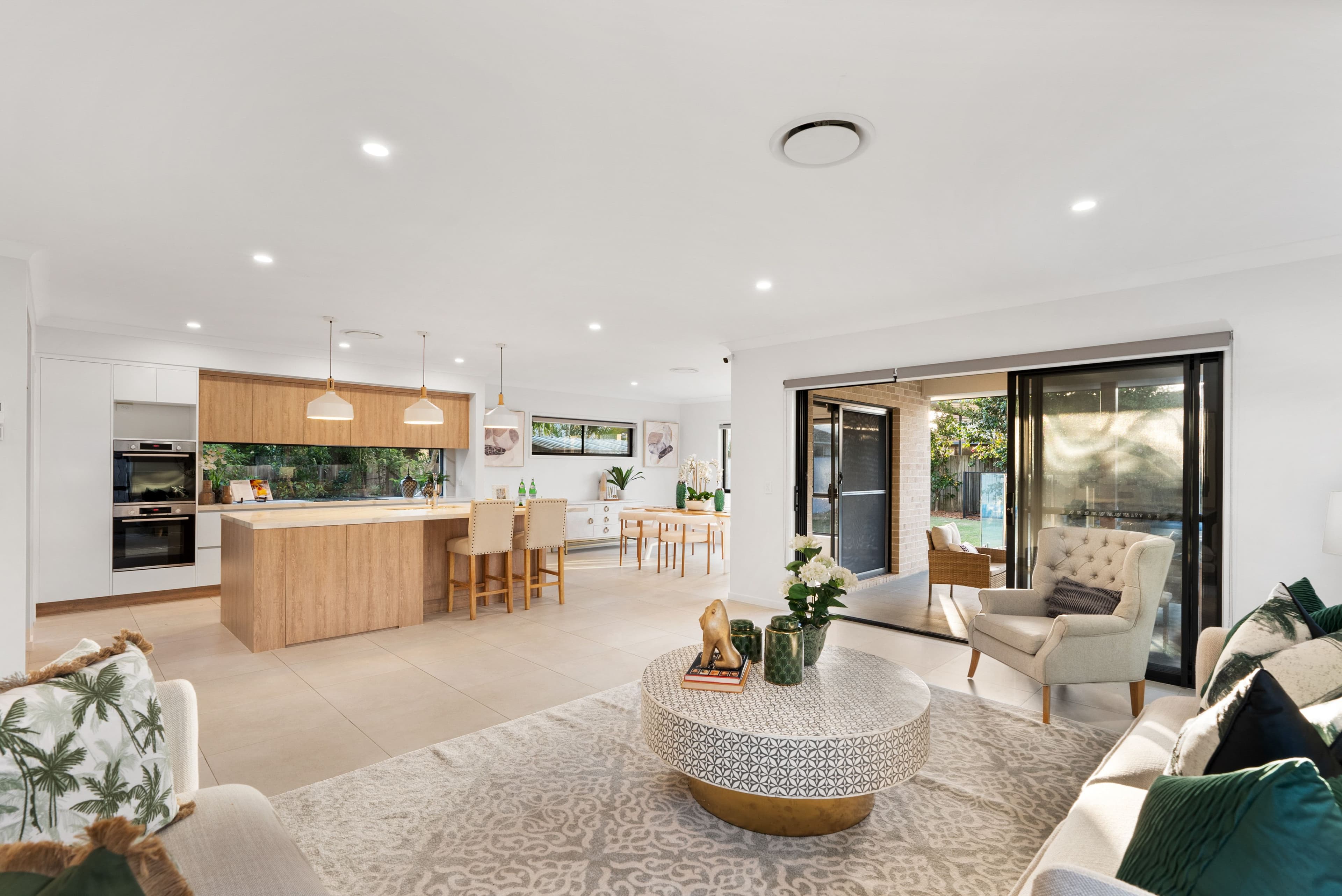 7 Resi Drive, Regents Park QLD 4118, Regents Park - Thumbnail 2
