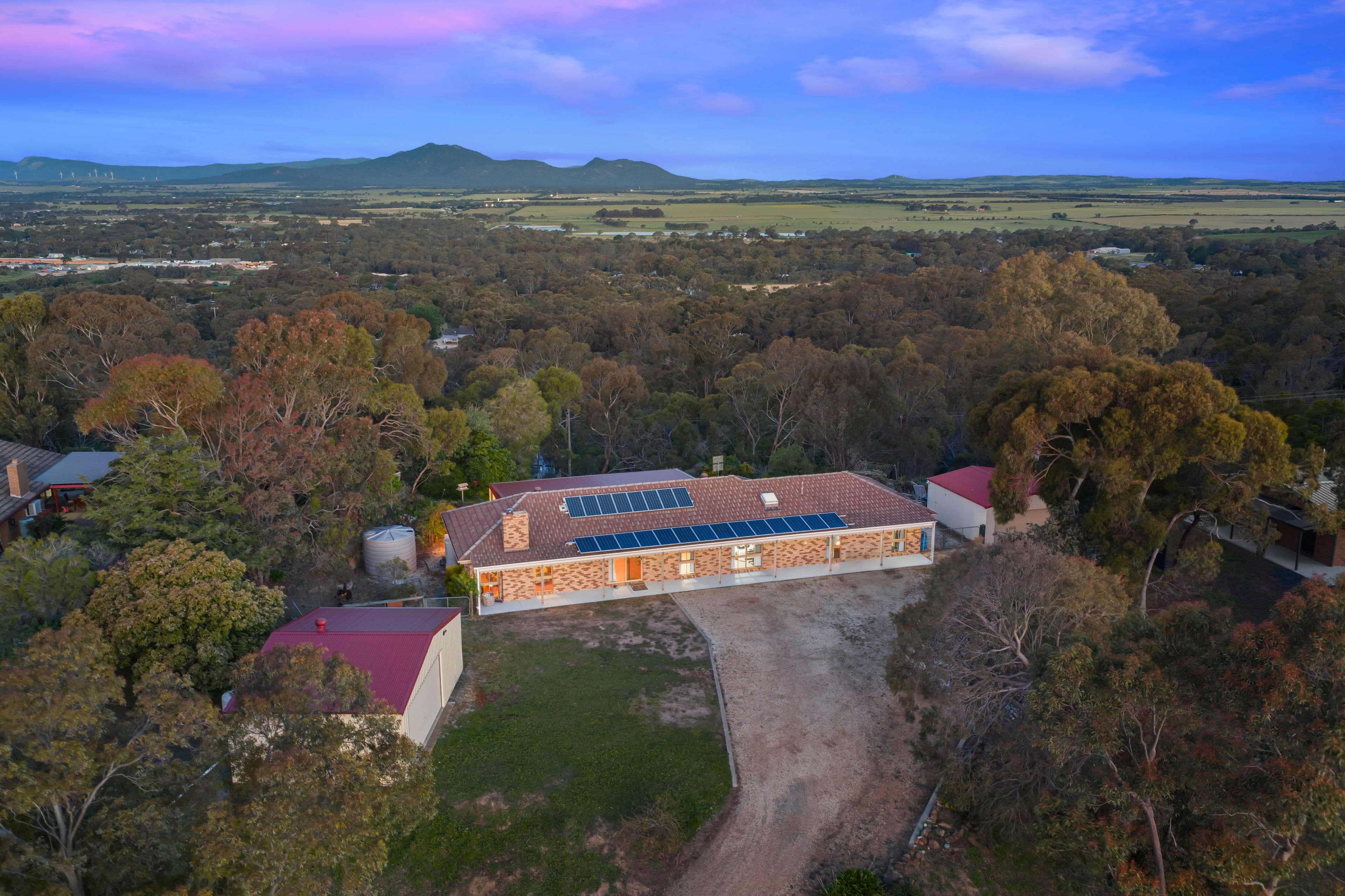 65 Bellinghams Hill Road, Ararat VIC 3377, Ararat - Thumbnail 2