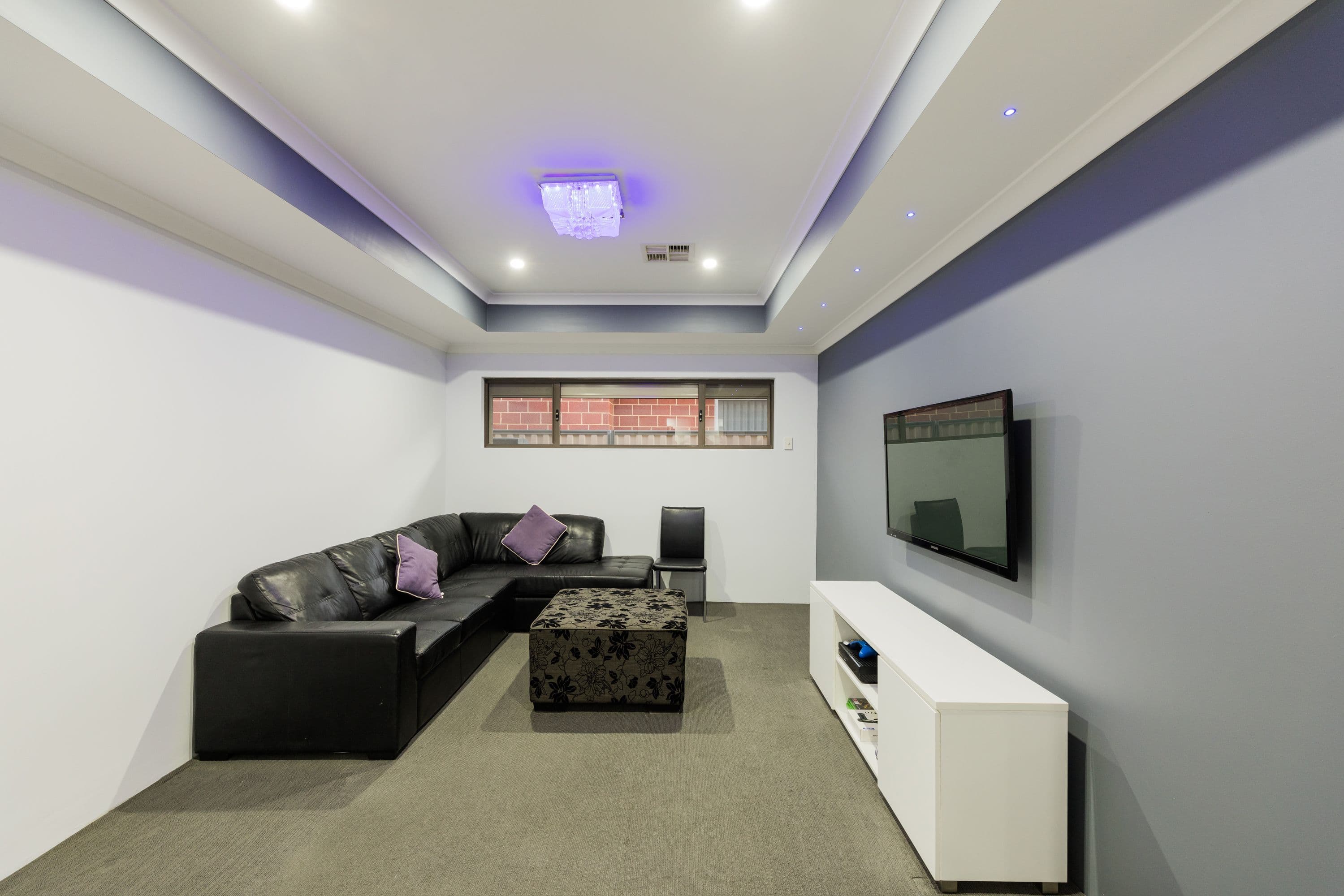 8 SOLINGEN Way, Piara Waters WA 6112, Piara Waters - Thumbnail 3