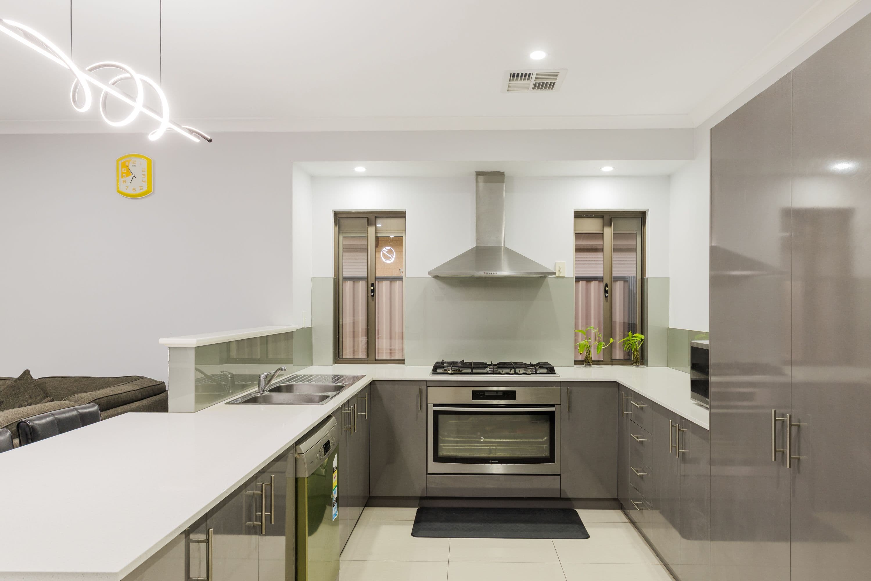 8 SOLINGEN Way, Piara Waters WA 6112, Piara Waters - Thumbnail 6