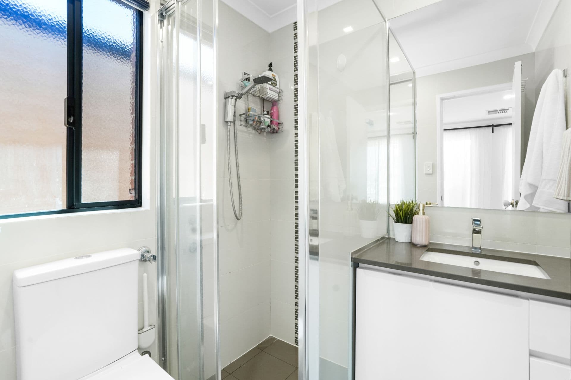6 Santarosa Way, Stirling WA 6021, Stirling - Thumbnail 6