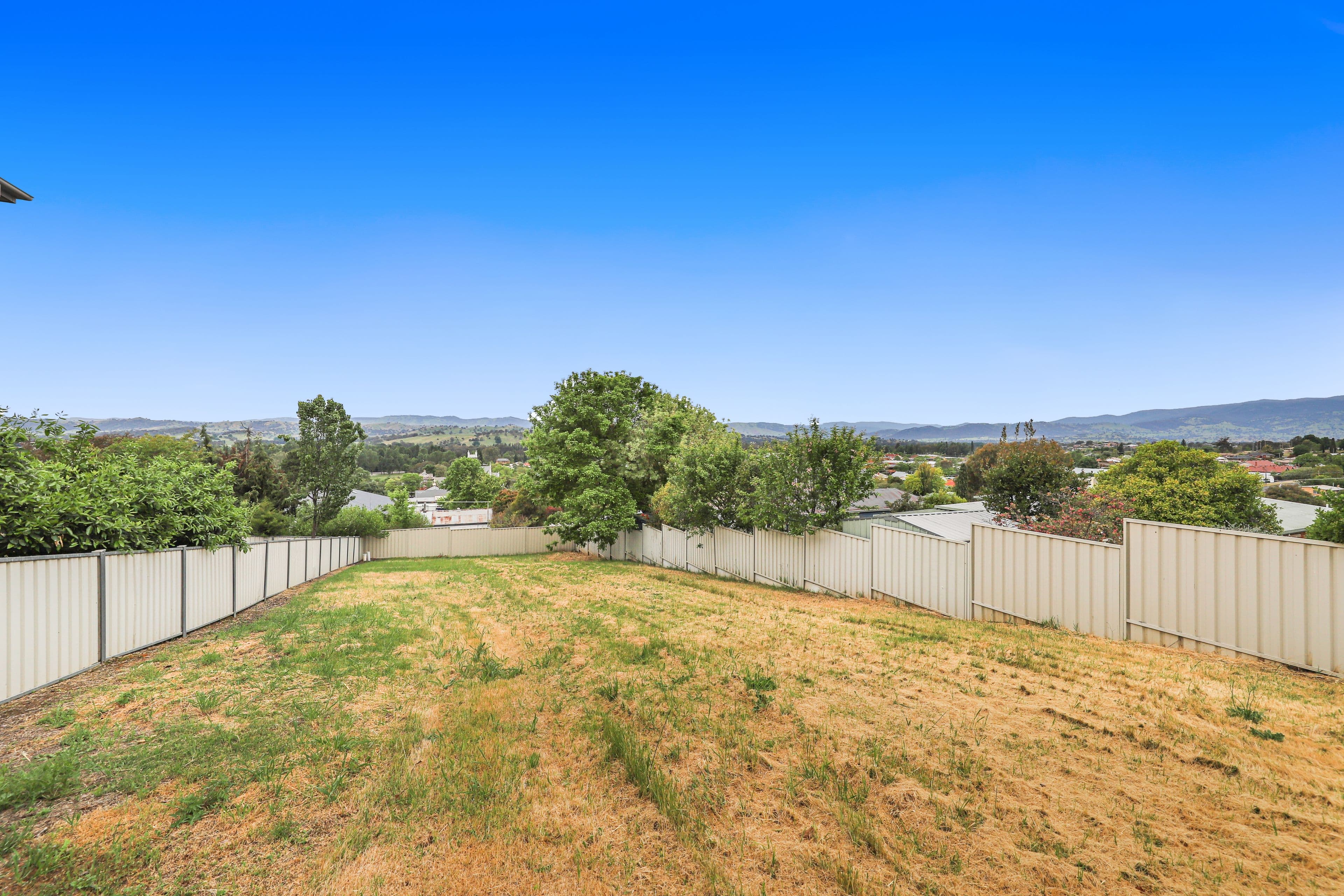 2B Burbury Mews, Tumut NSW 2720, Tumut - Thumbnail 3