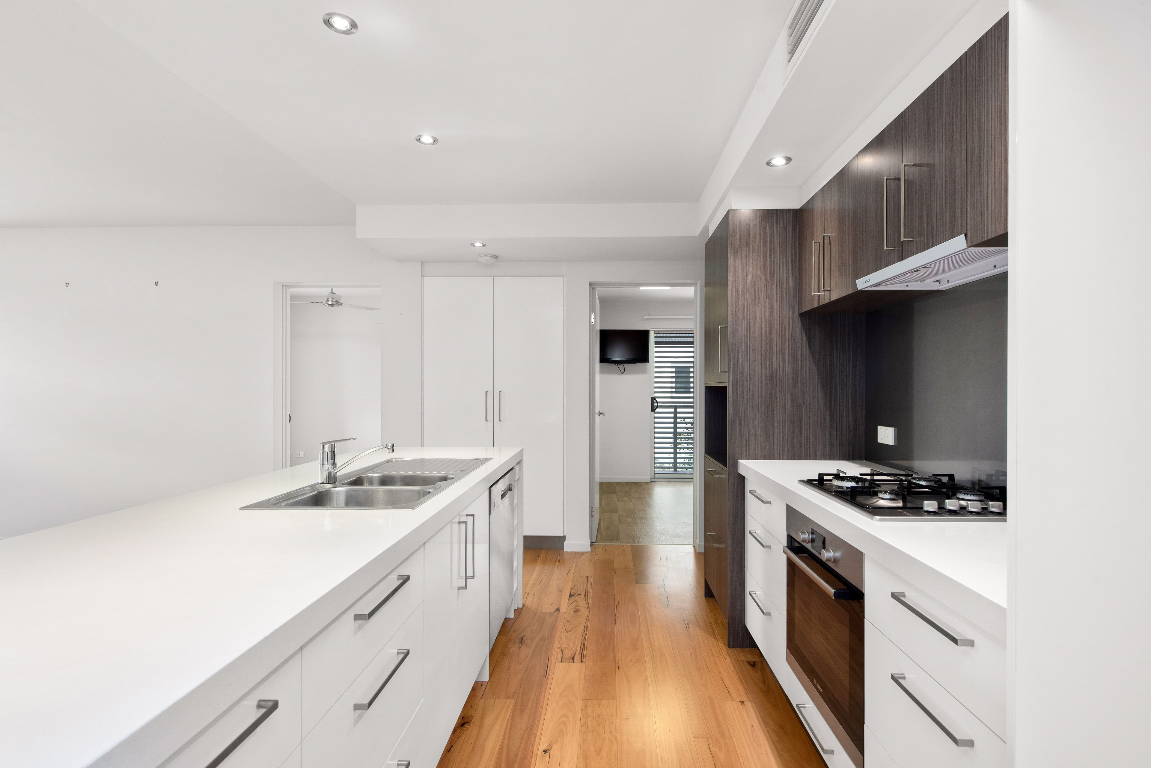 12 Barramul Street, Bulimba QLD 4171, Bulimba - Thumbnail 4