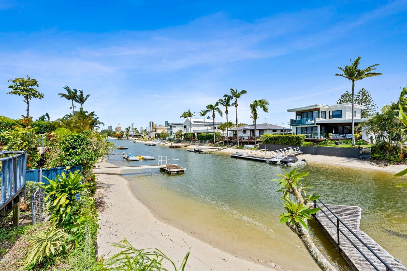 2 Palmetto Court, Broadbeach Waters QLD 4218, Broadbeach Waters - Thumbnail 3