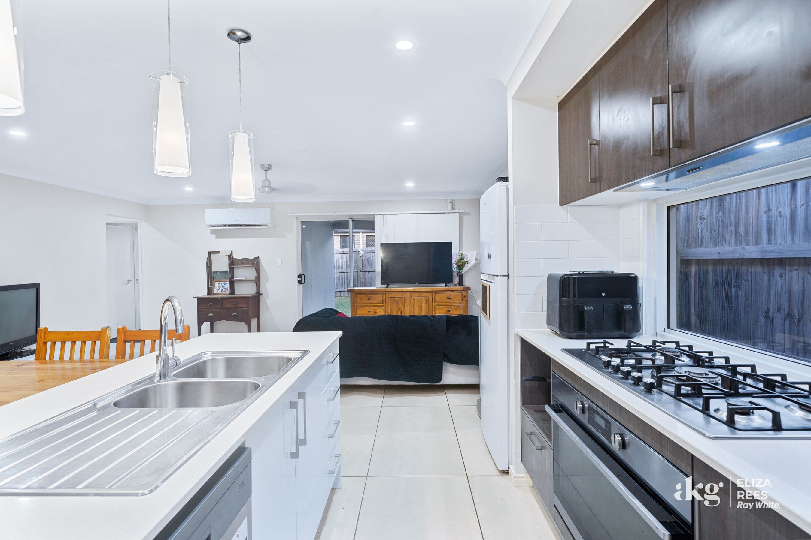 25 Jackson Place, Greenbank QLD 4124, Greenbank - Thumbnail 5