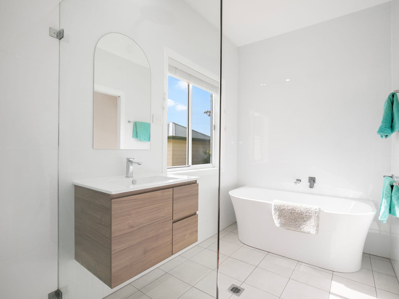 200 Tiverton Road, Castle Doyle - Thumbnail 3