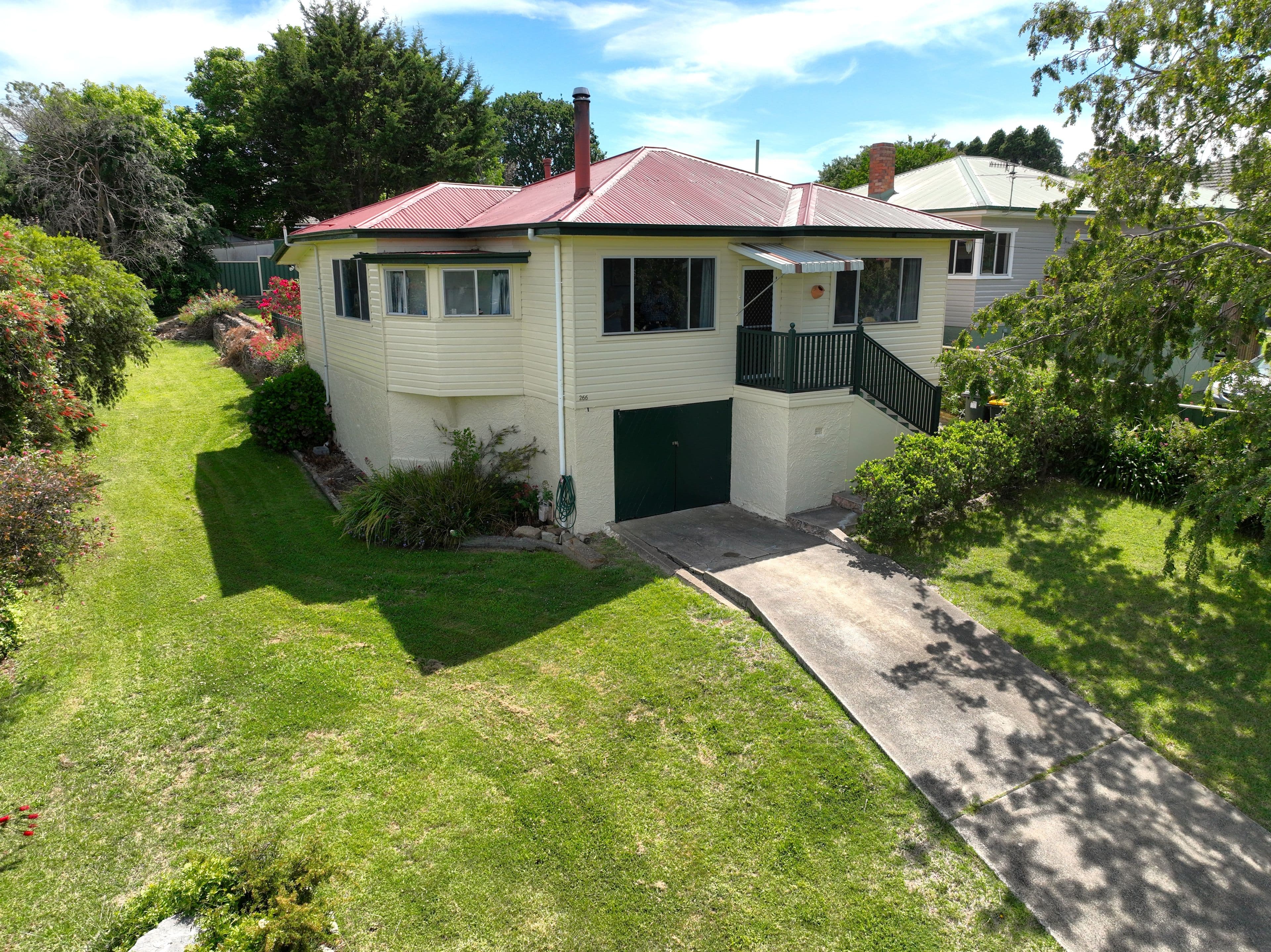 266 Meade Street, Glen Innes NSW 2370, Glen Innes - Image 1