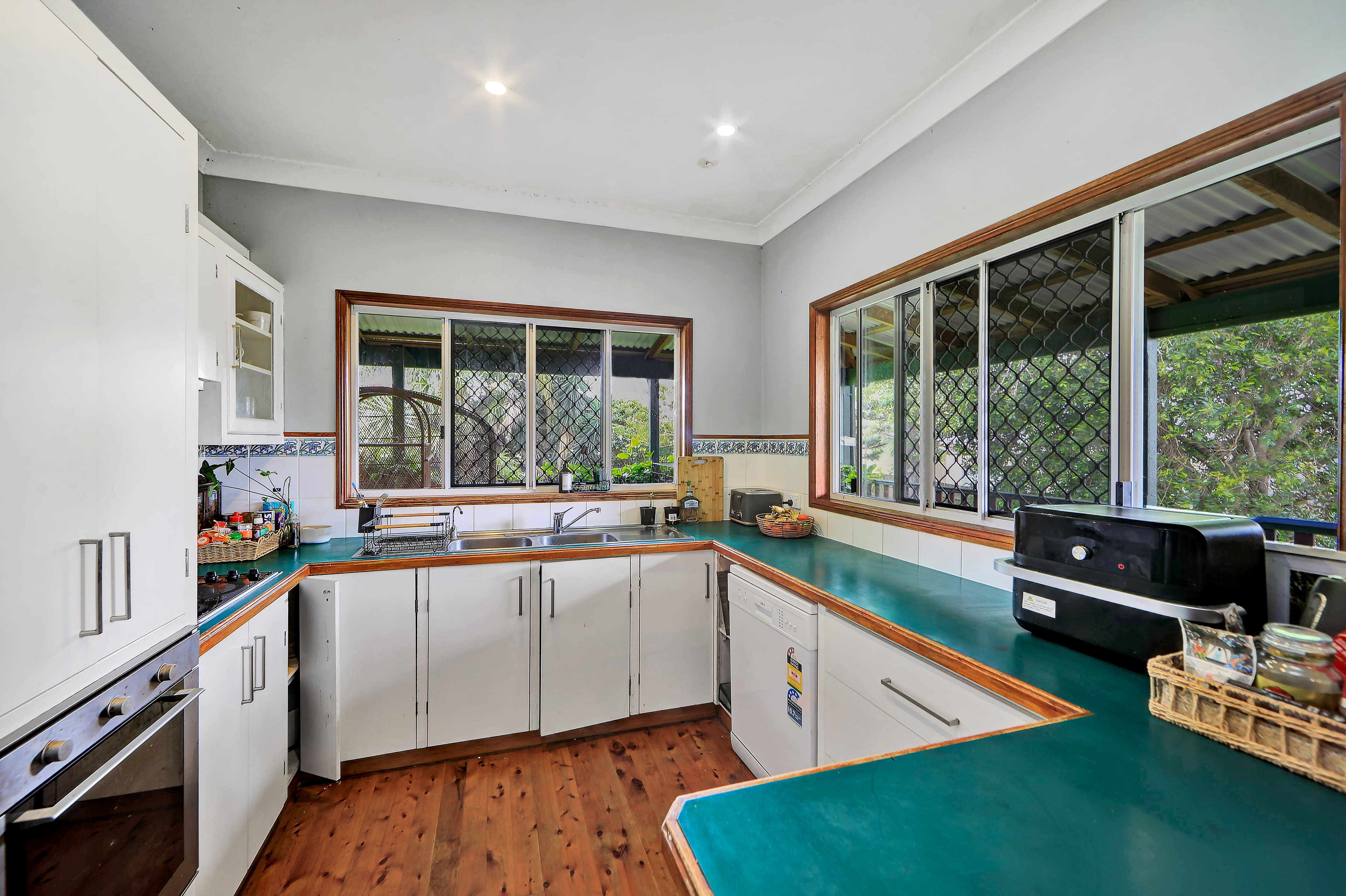 10 Grevillea Avenue, Innes Park QLD 4670, Innes Park - Thumbnail 3