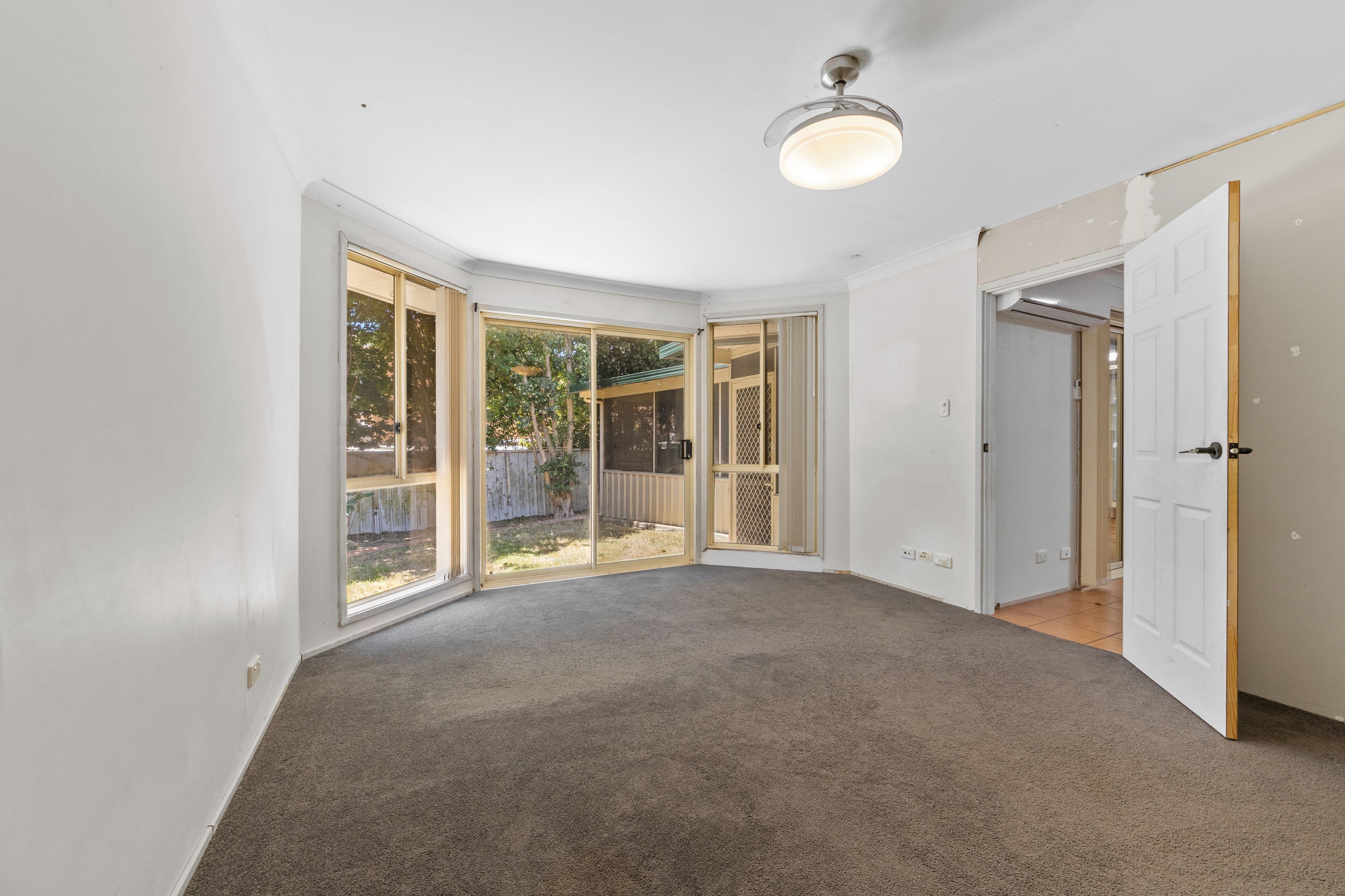 3 Oxford Drive, Lake Haven NSW 2263, Lake Haven - Thumbnail 5