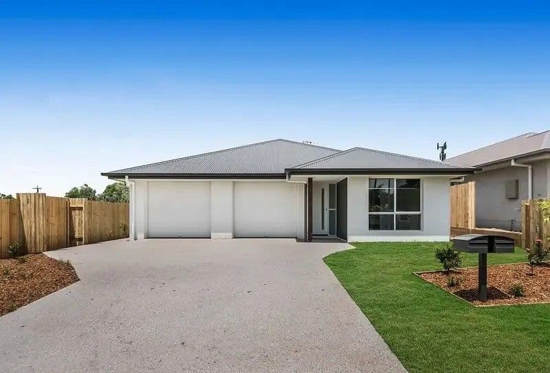 8 Radke Road, Bethania - Image 1