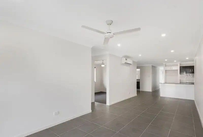 8 Radke Road, Bethania - Thumbnail 6