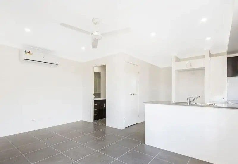 8 Radke Road, Bethania - Thumbnail 7