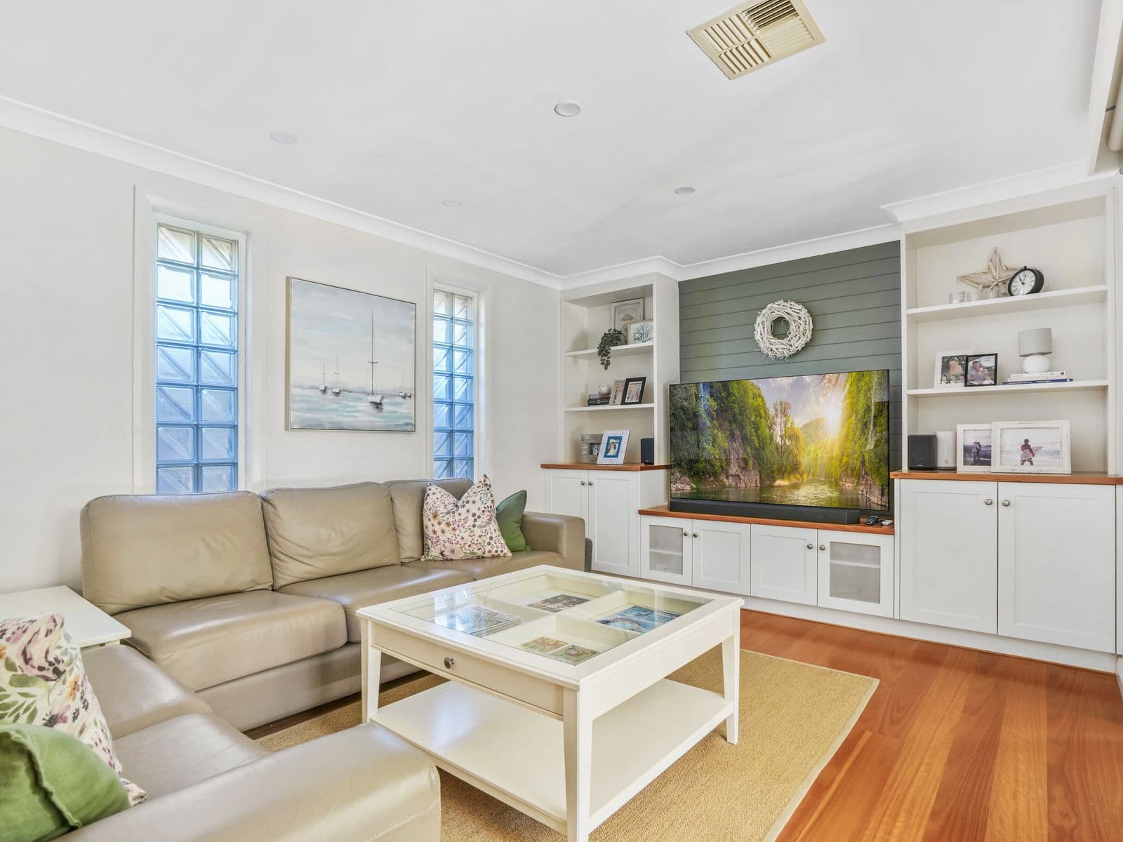 14 Kelly Close, Baulkham Hills - Thumbnail 5