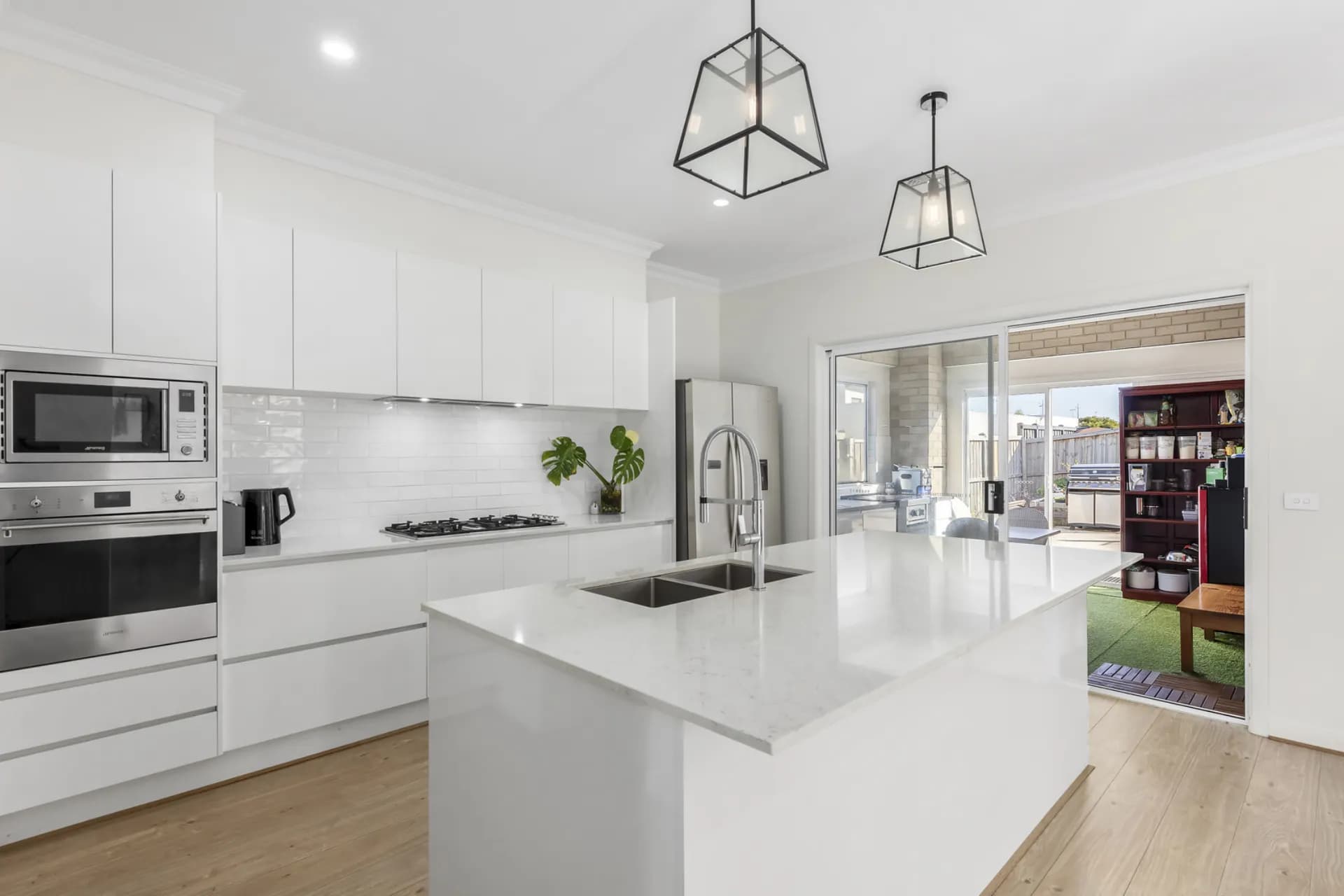 19 Scentbark Street, Torquay, VIC, Torquay - Thumbnail 3