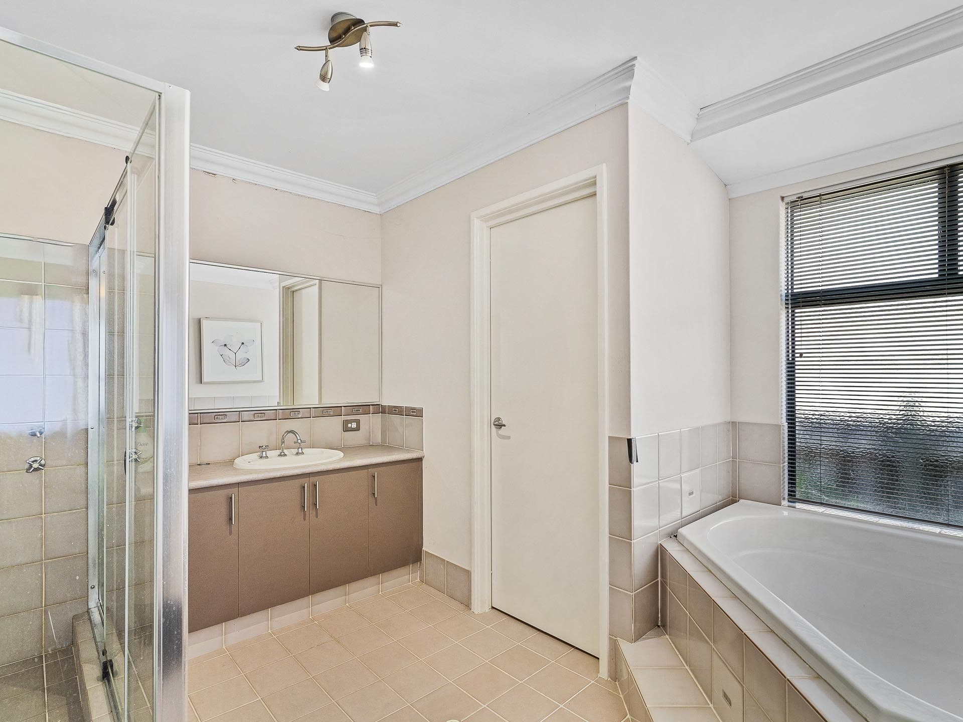 8 Dalona Parkway, Lakelands WA 6180, Lakelands - Thumbnail 5