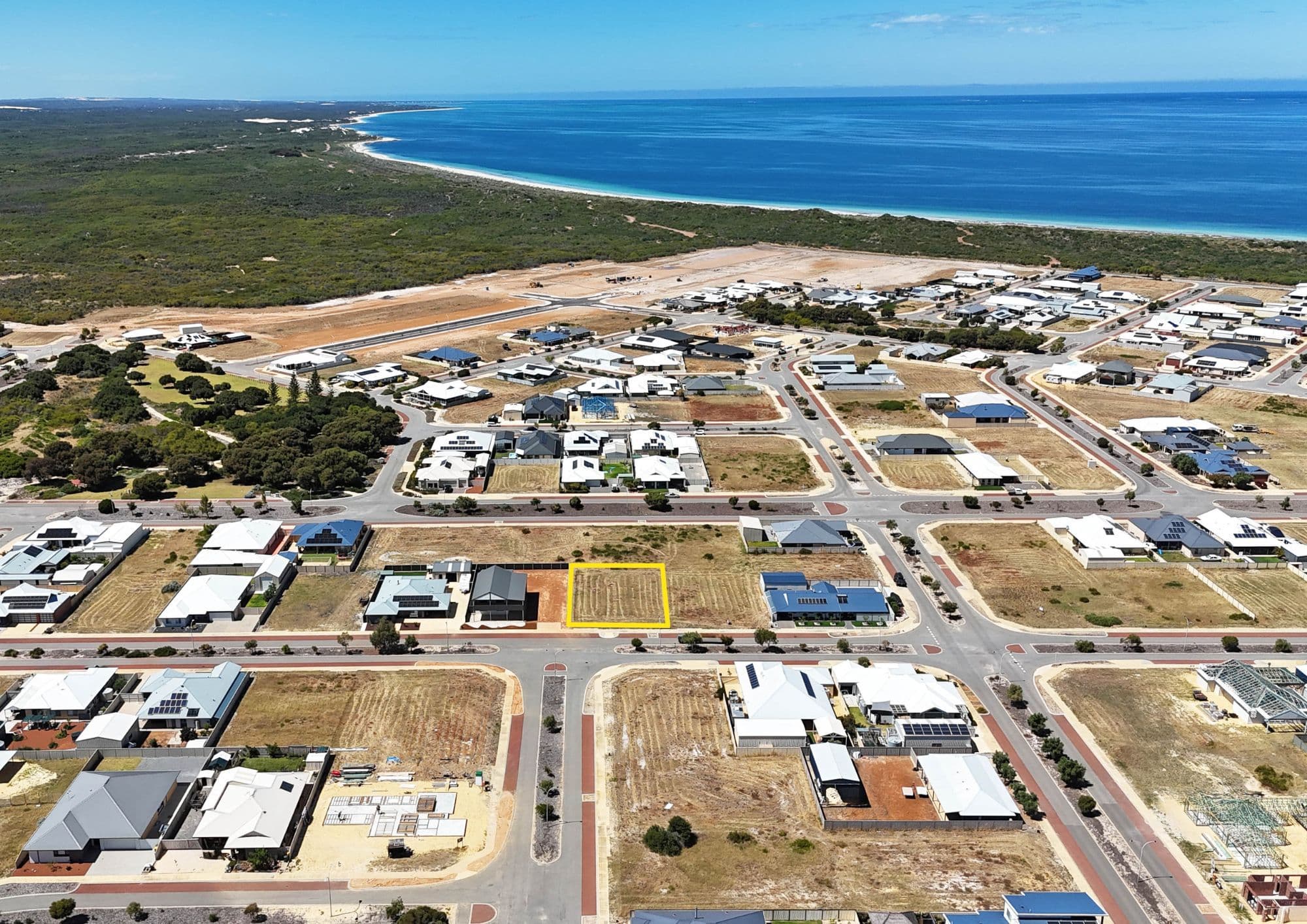 733, 24 Hamelin Avenue, Jurien Bay WA 6516, Jurien Bay - Image 1
