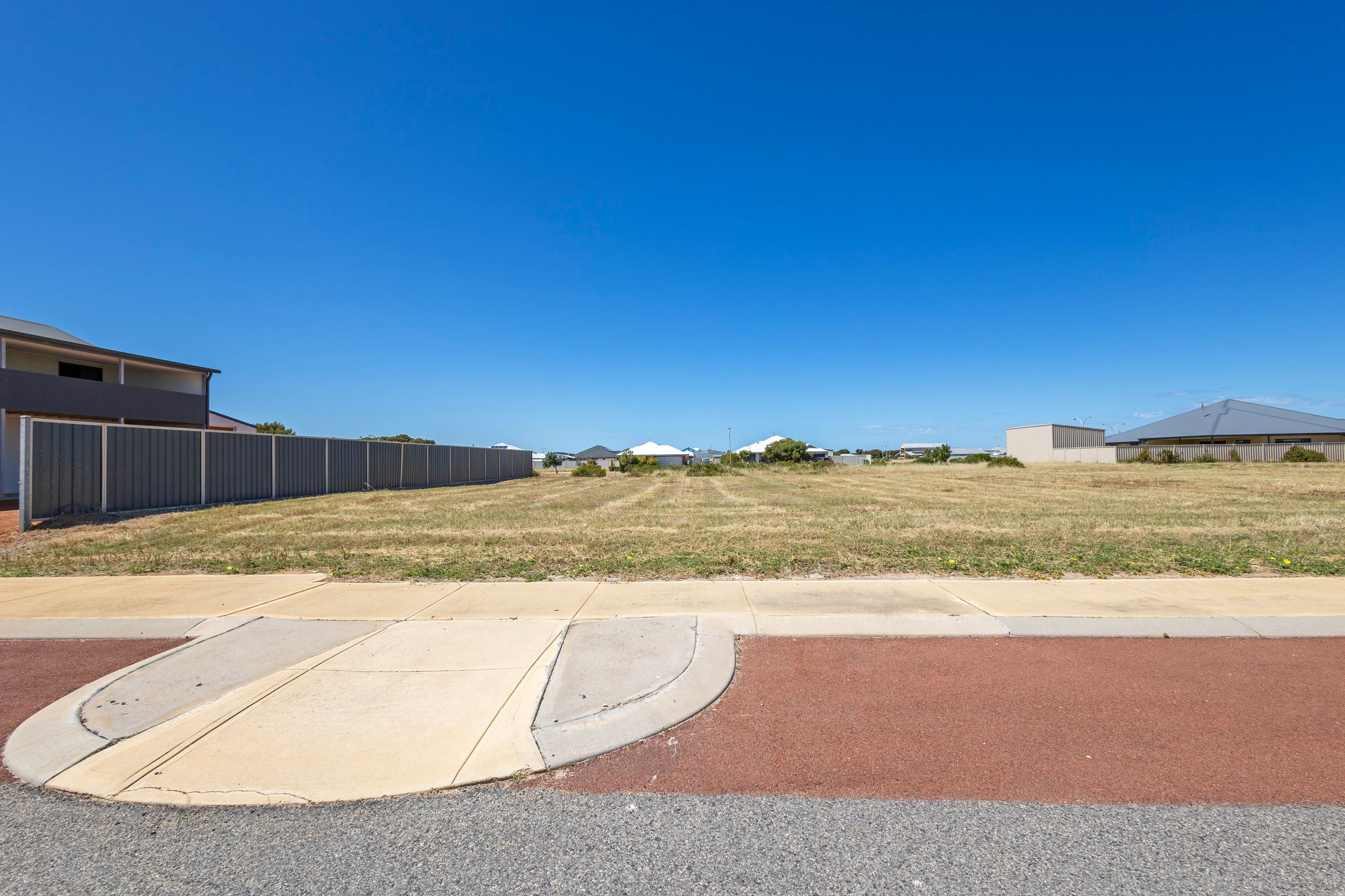 733, 24 Hamelin Avenue, Jurien Bay WA 6516, Jurien Bay - Thumbnail 2