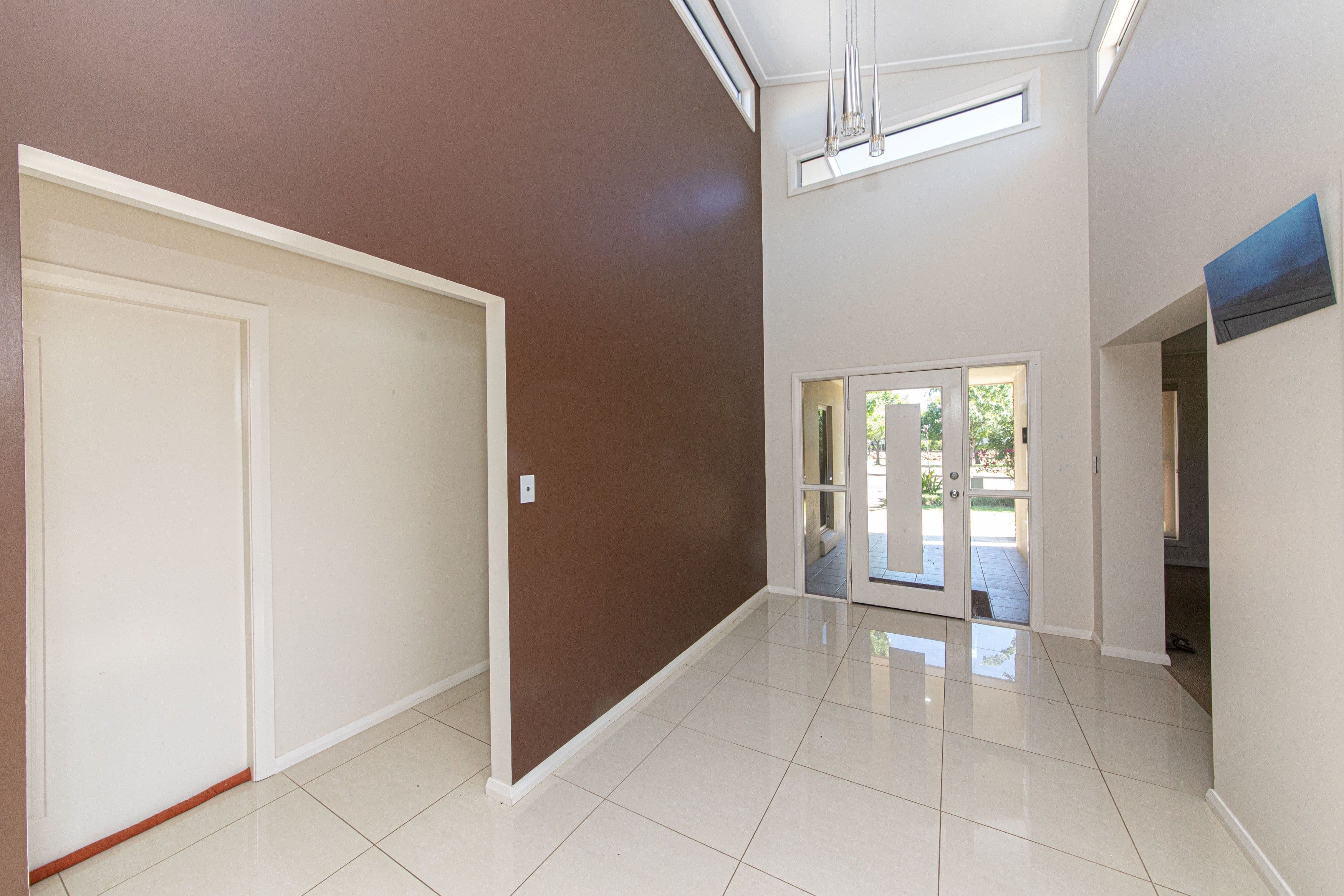 13 Southlakes Parade, Dubbo NSW 2830, Dubbo - Thumbnail 2