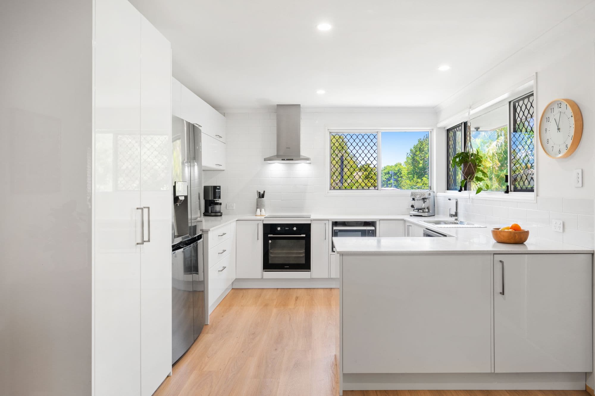 38 Beaconsfield Drive, Burleigh Waters QLD 4220, Burleigh Waters - Thumbnail 6