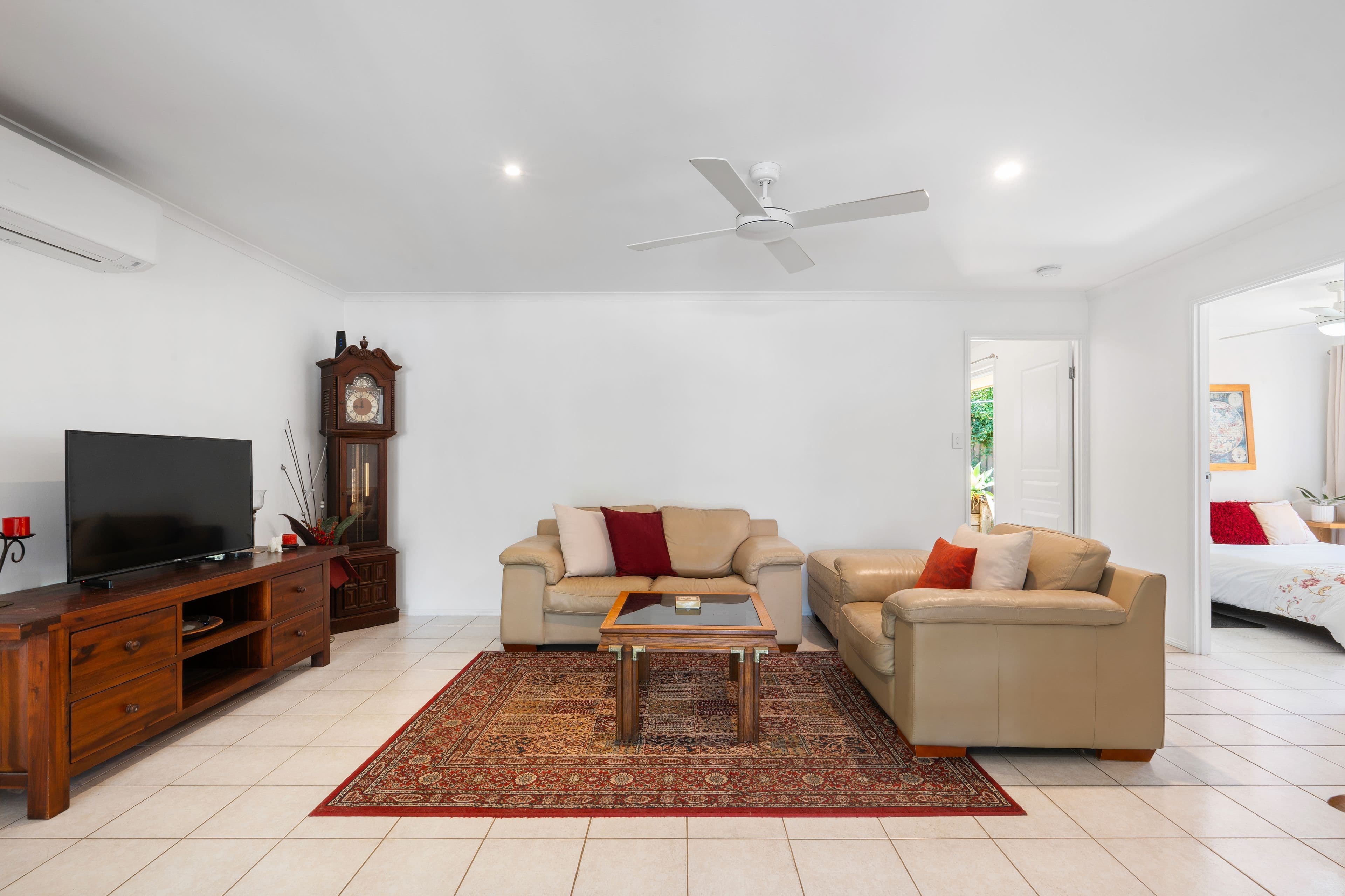 38 Beaconsfield Drive, Burleigh Waters QLD 4220, Burleigh Waters - Thumbnail 7