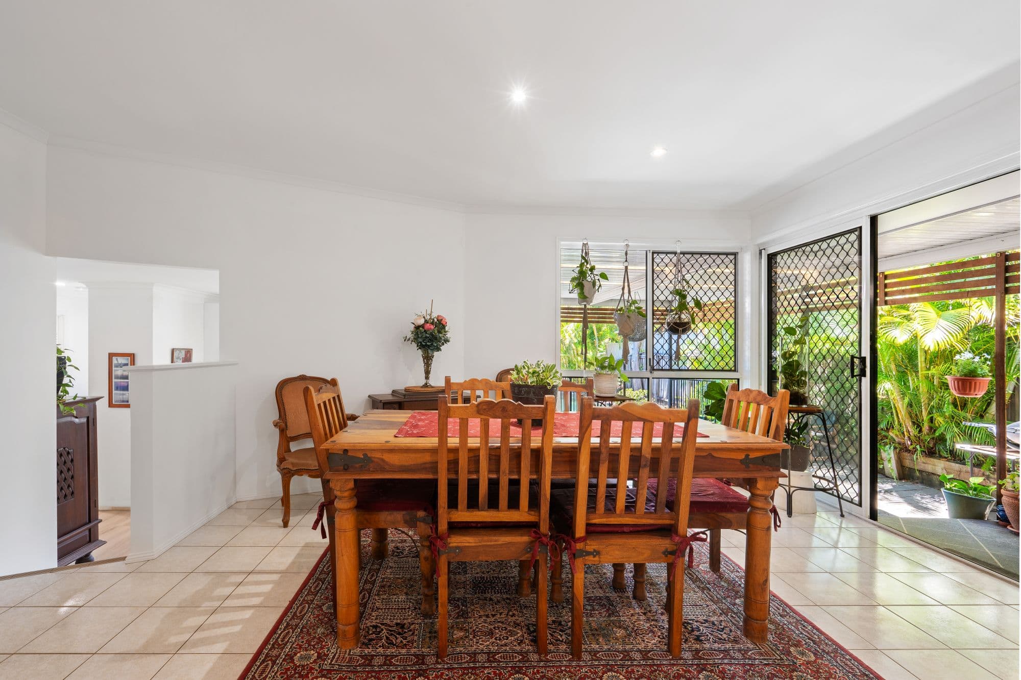 38 Beaconsfield Drive, Burleigh Waters QLD 4220, Burleigh Waters - Thumbnail 8