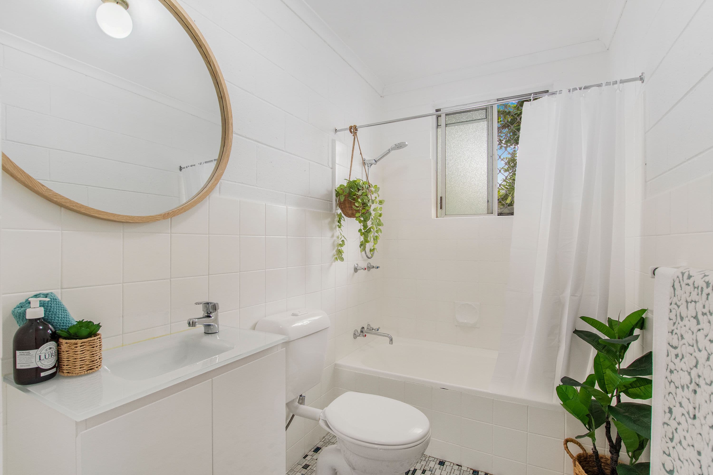 20 Carmody Street, Hermit Park QLD 4812, Hermit Park - Thumbnail 5