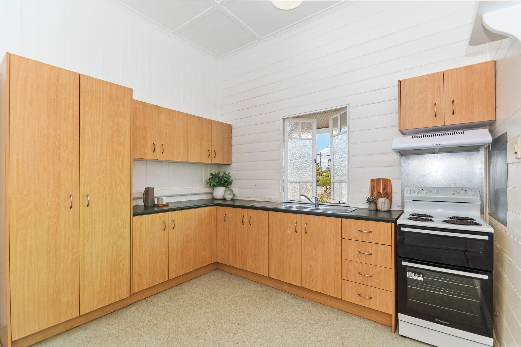 21 Bayswater Road, Hyde Park QLD 4812, Hyde Park - Thumbnail 6