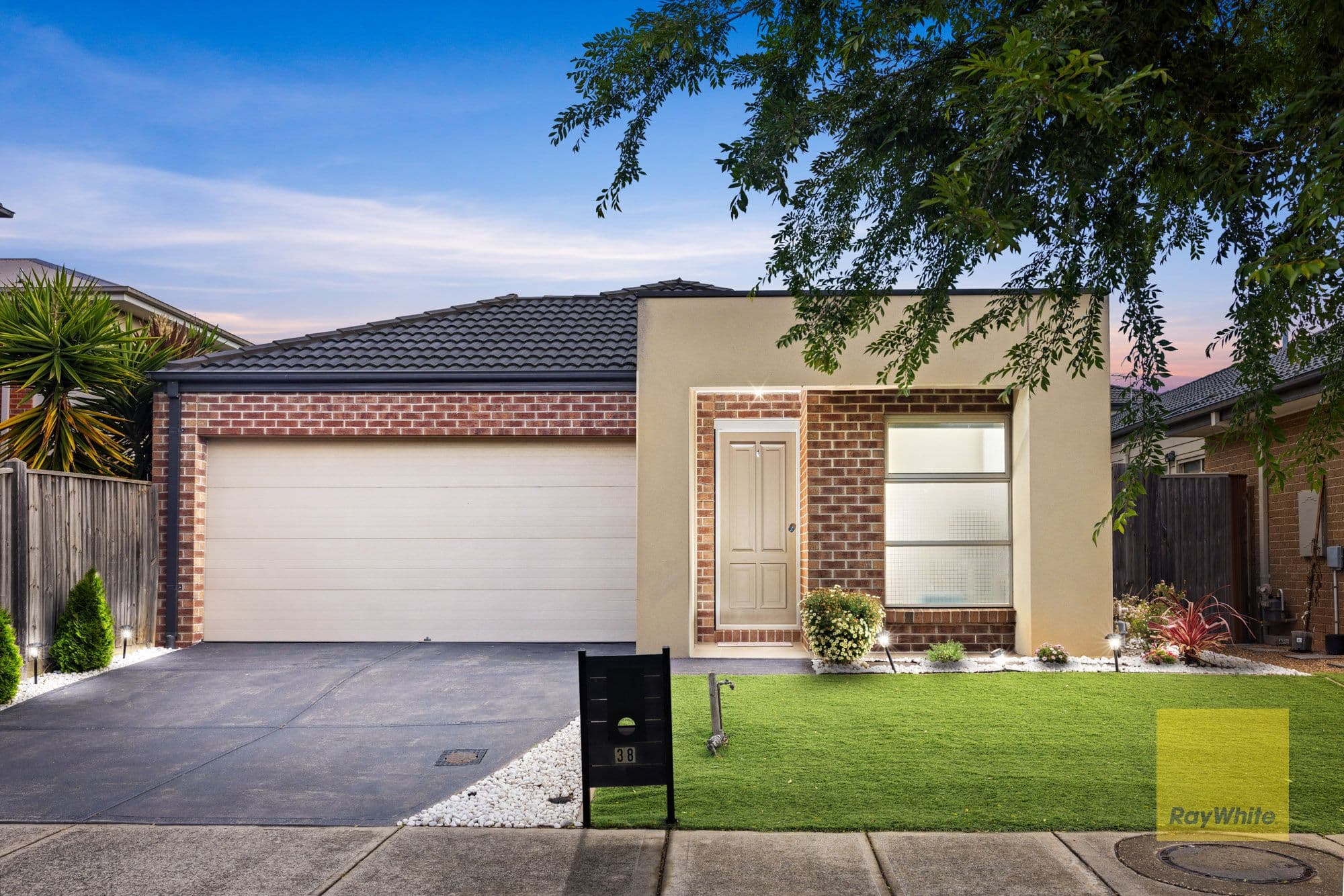 38 Dingo Street, Point Cook VIC 3030, Point Cook - Image 1