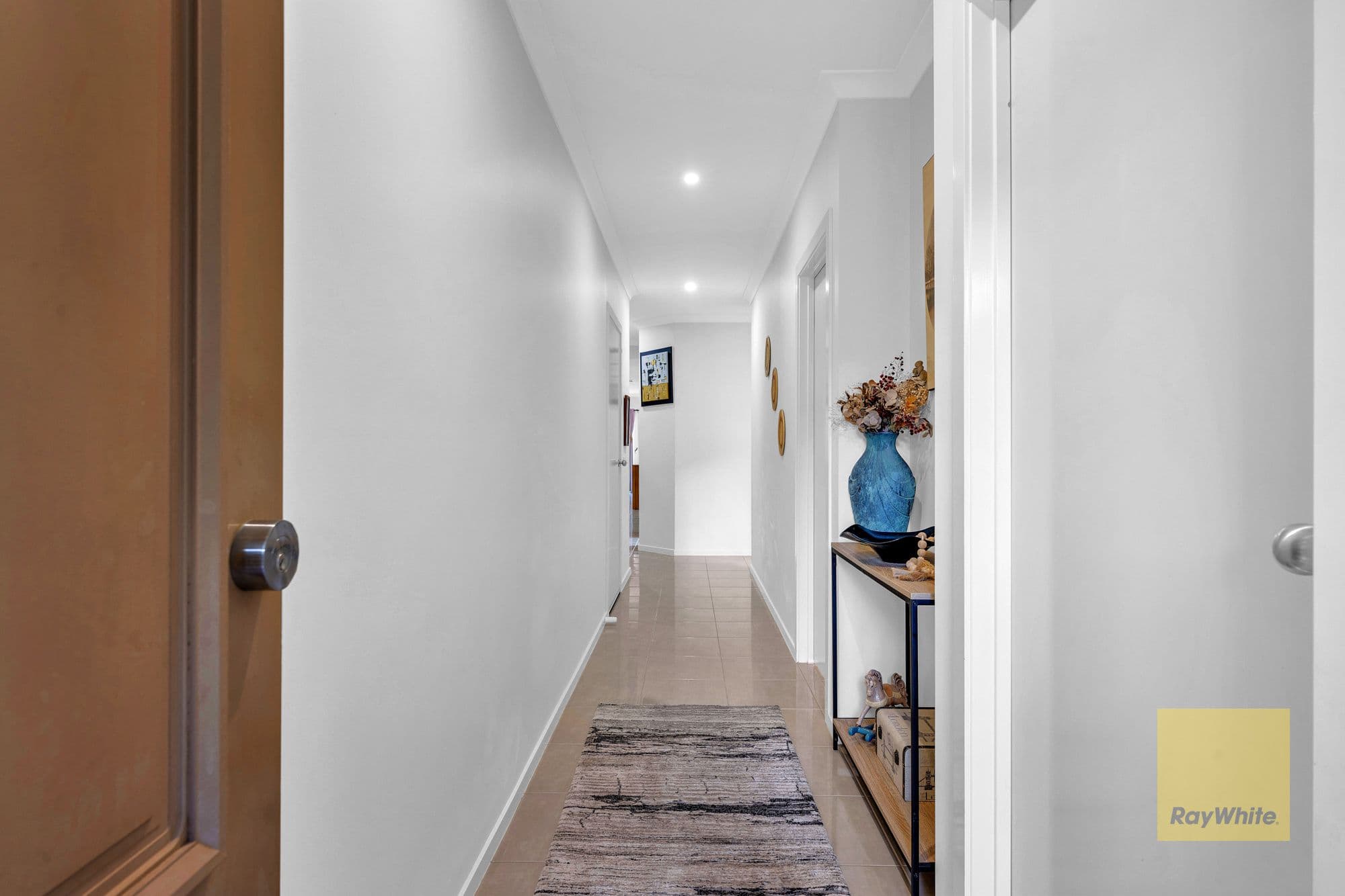 38 Dingo Street, Point Cook VIC 3030, Point Cook - Thumbnail 2