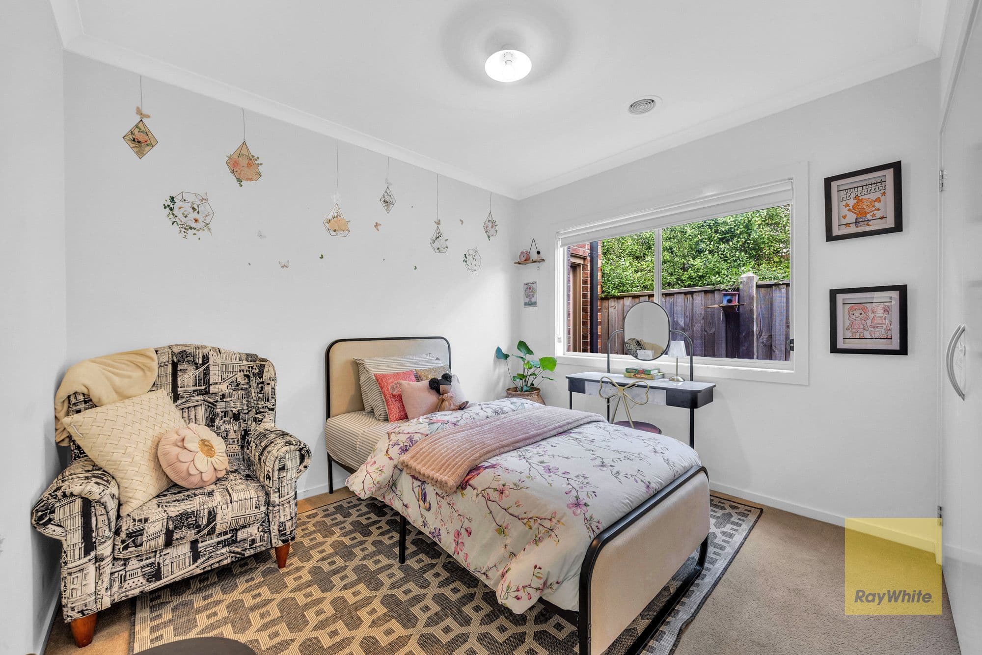 38 Dingo Street, Point Cook VIC 3030, Point Cook - Thumbnail 3