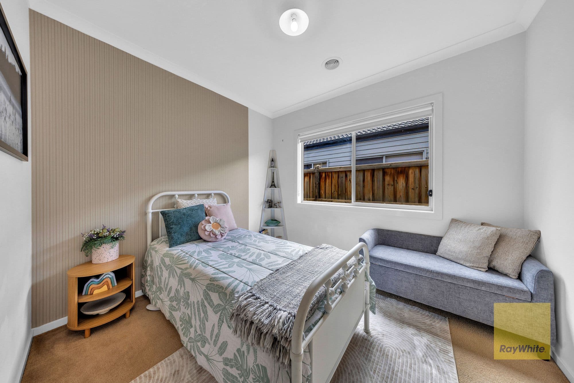 38 Dingo Street, Point Cook VIC 3030, Point Cook - Thumbnail 4
