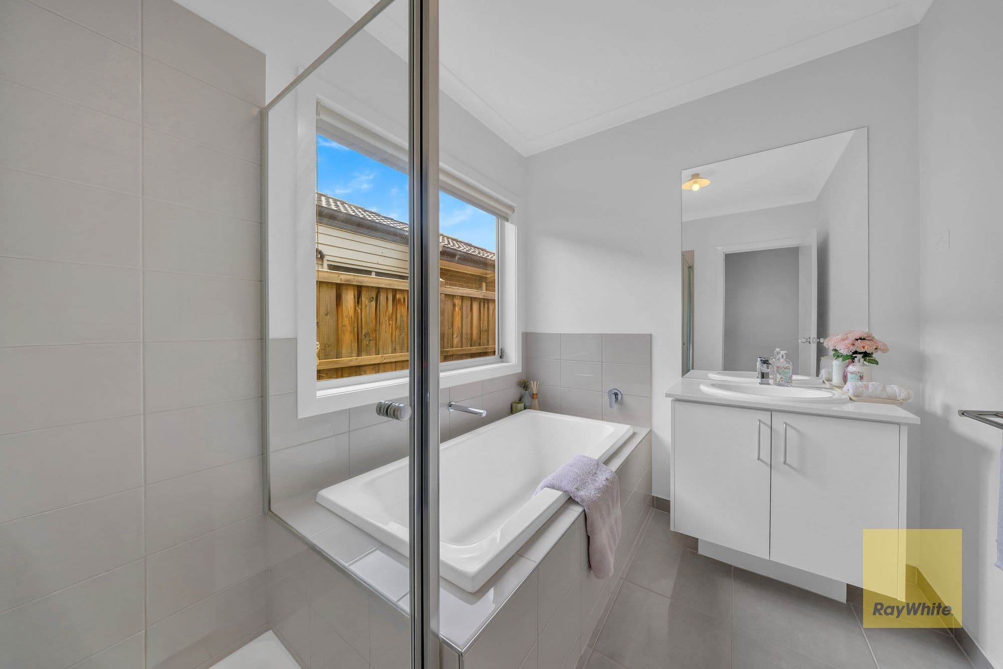 38 Dingo Street, Point Cook VIC 3030, Point Cook - Thumbnail 5