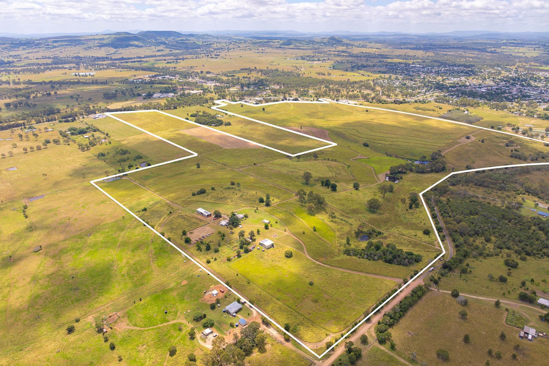 188 Ferris Road, Murgon, QLD, Murgon - Thumbnail 2