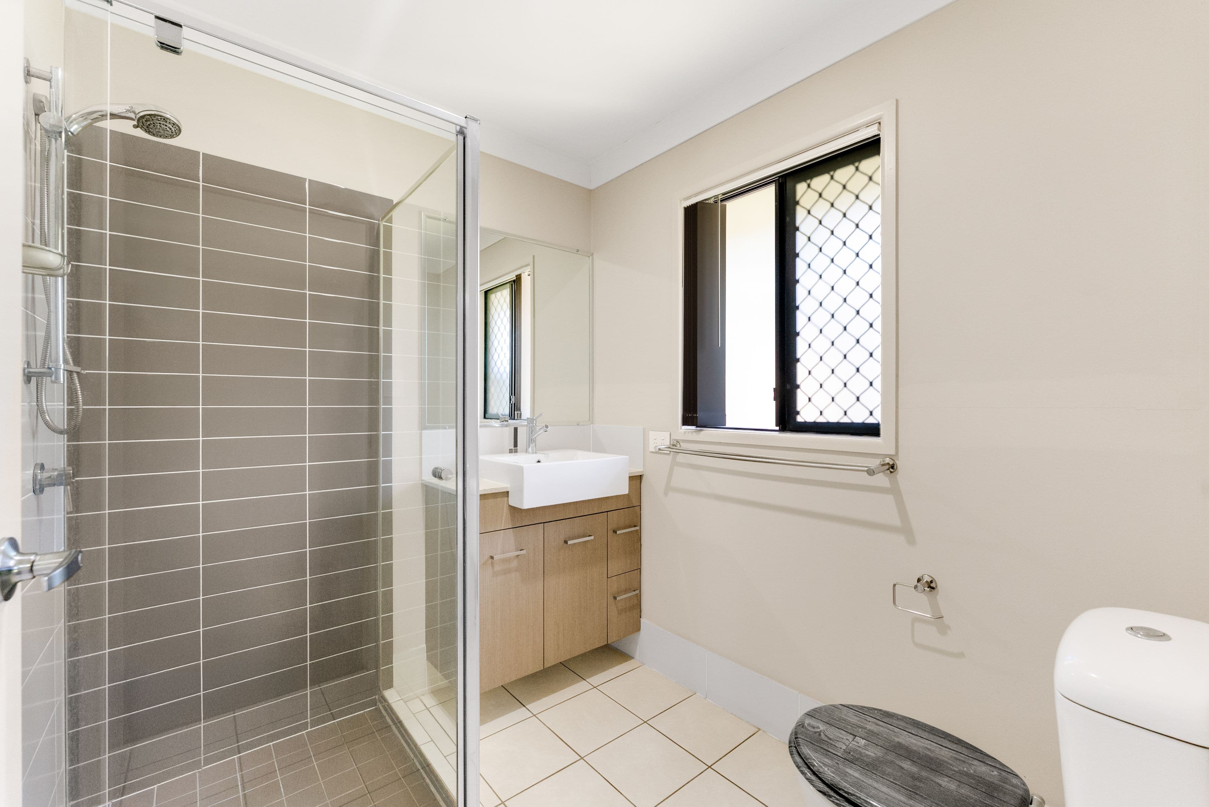 5A Glen Noble Avenue, Redbank Plains QLD 4301, Redbank Plains - Thumbnail 8