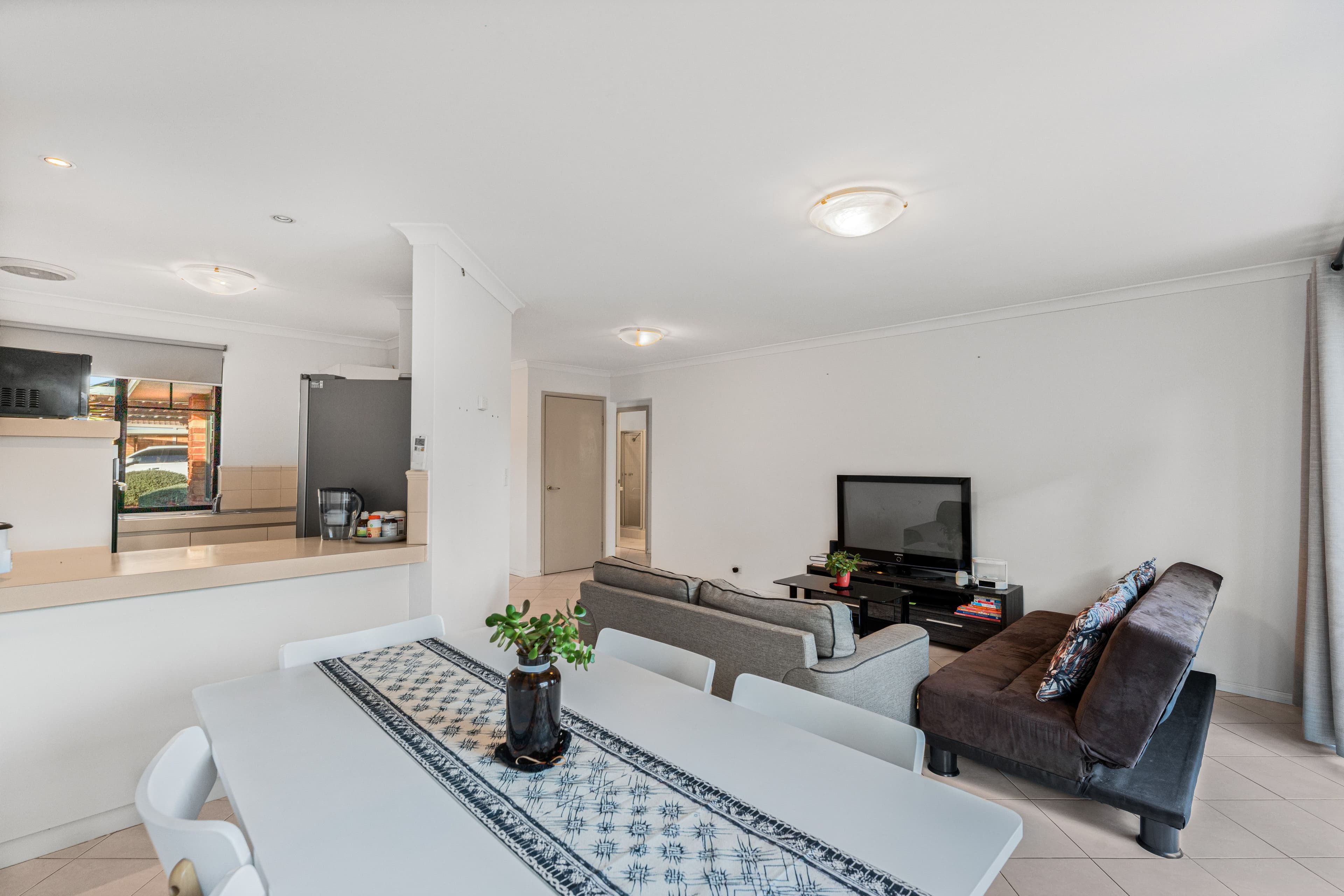 10 Dowling Street, Rockingham WA 6168, Rockingham - Thumbnail 2