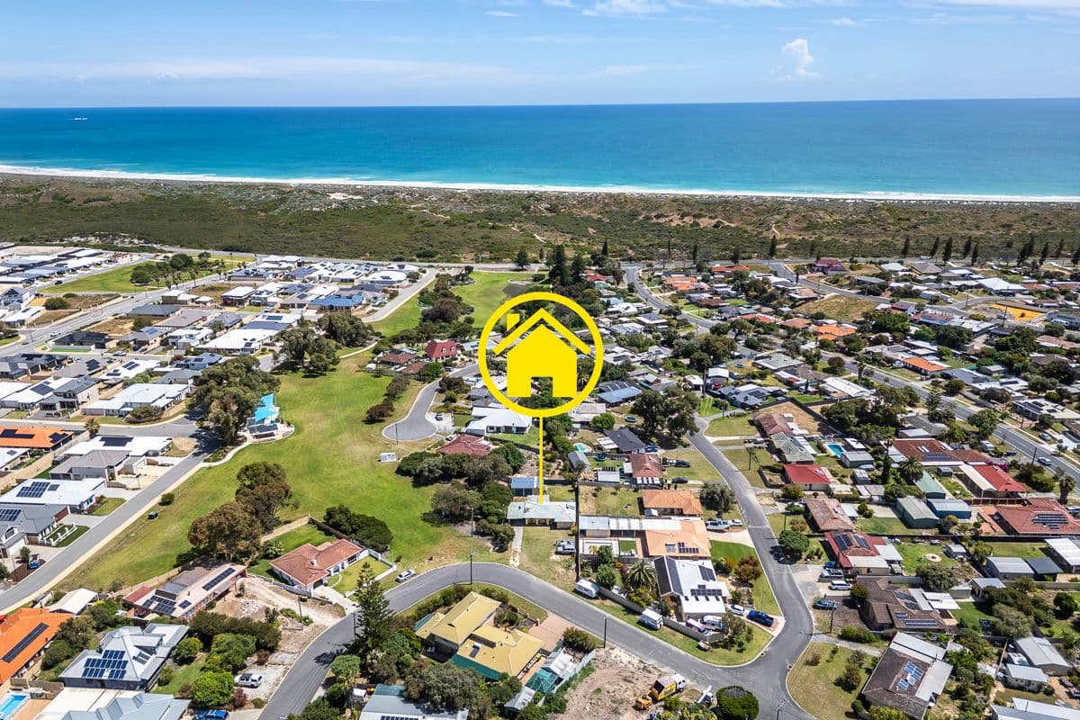 18 Leichhardt Drive, Two Rocks WA 6037, Two Rocks - Image 1