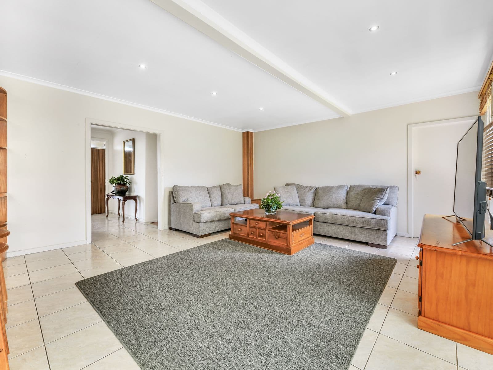 175 Ferntree Gully Road, Mount Waverley - Thumbnail 4