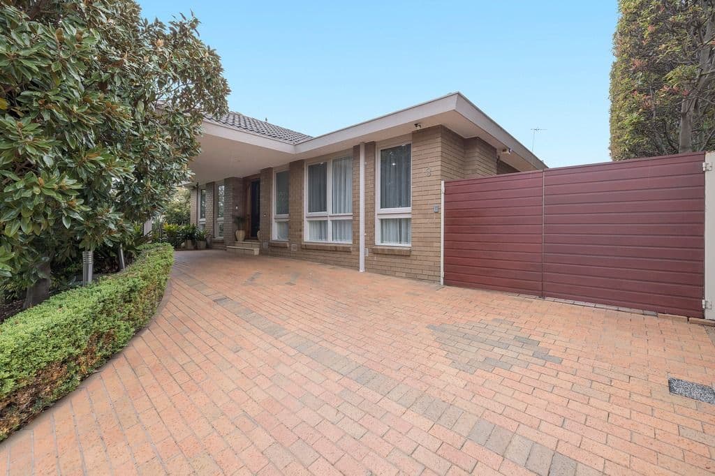 3 Pike Street, Cheltenham VIC 3192, Cheltenham - Image 1