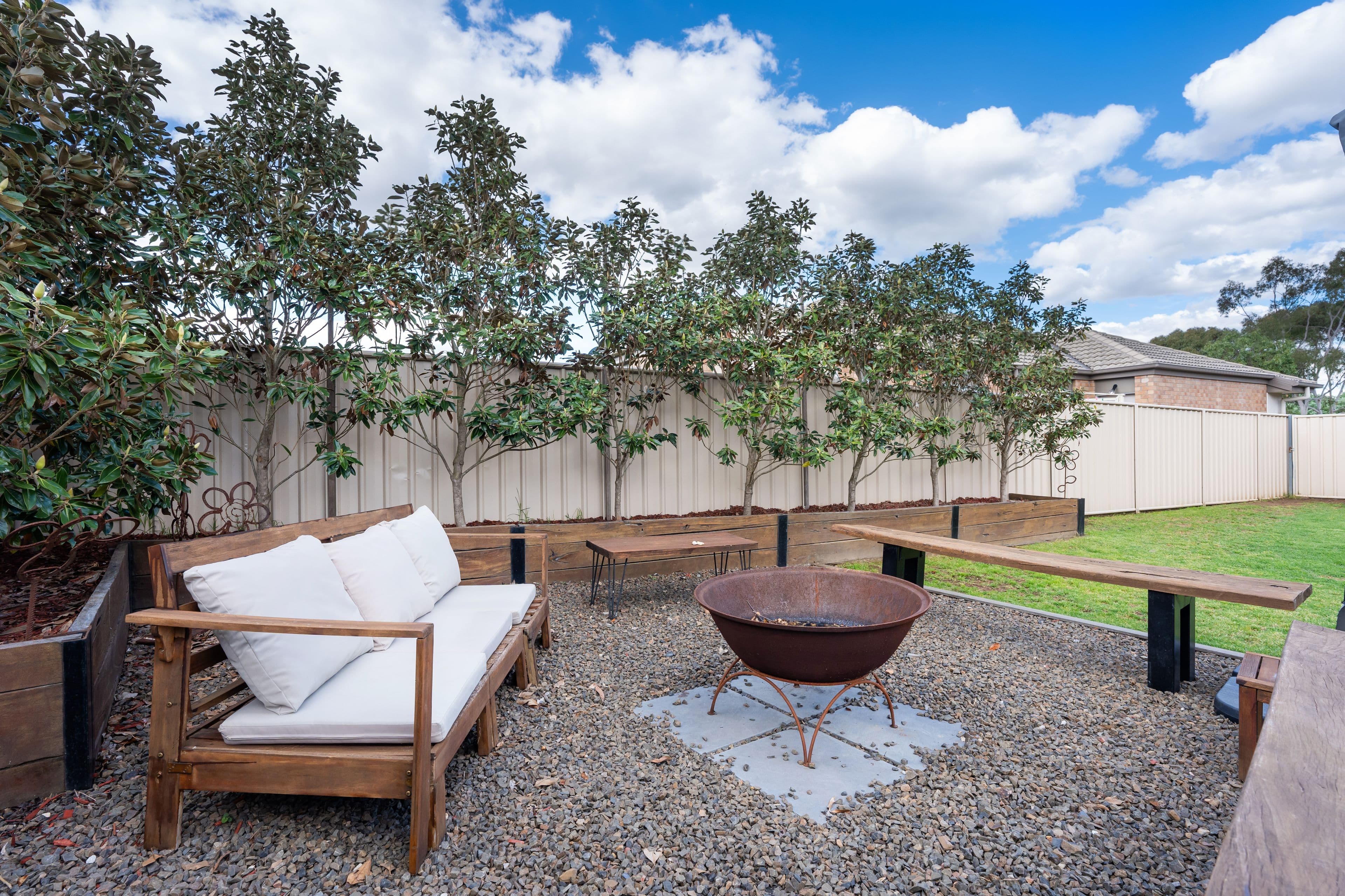 21 Kendall Drive, Hamilton Valley NSW 2641, Hamilton Valley - Thumbnail 2