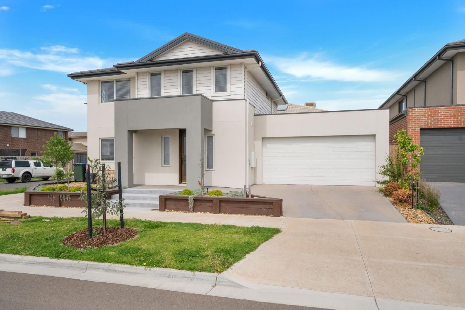 23 Eaglemont Way, Werribee VIC 3030, Werribee - Thumbnail 2