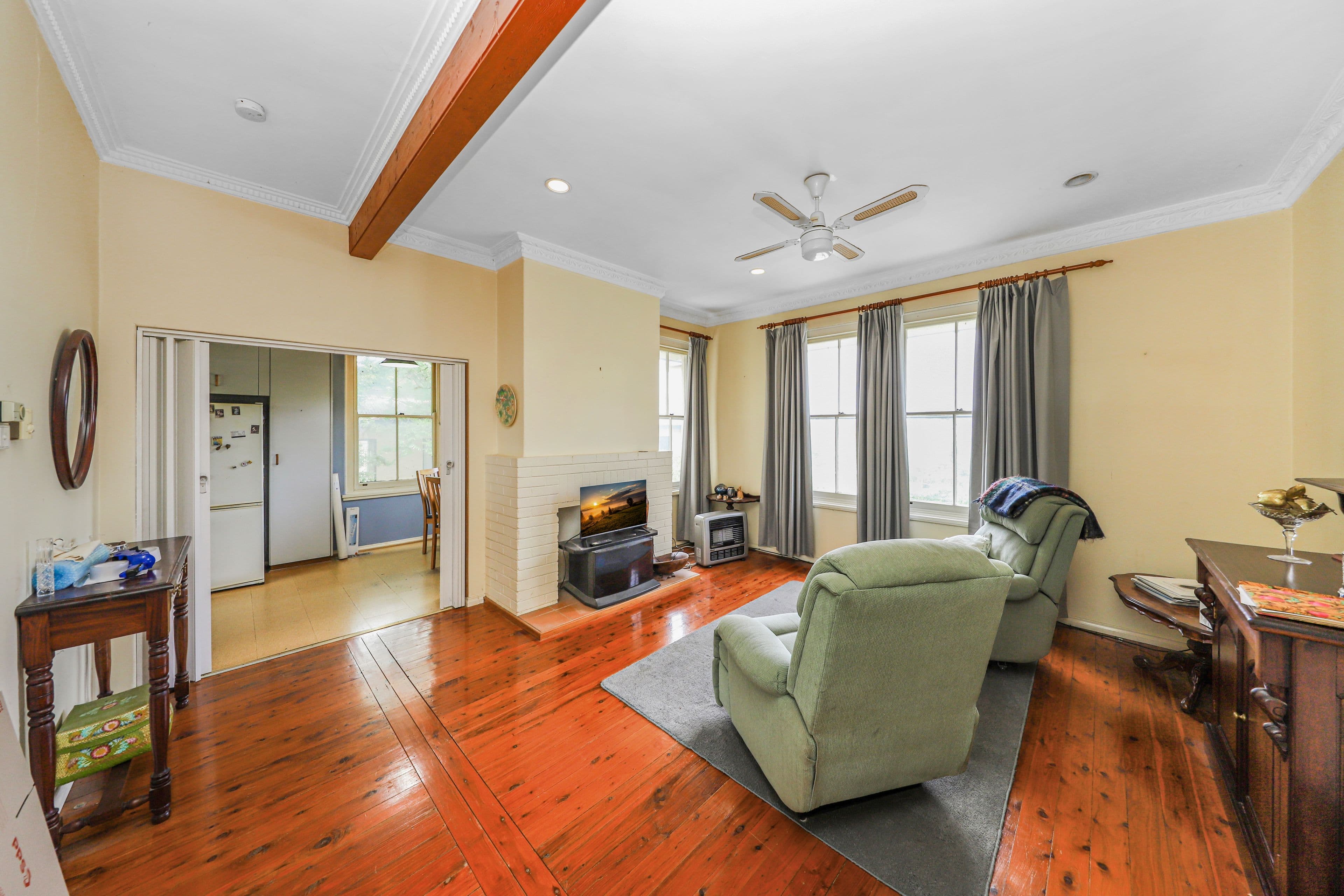 54 Lambie Street, Tumut NSW 2720, Tumut - Thumbnail 2