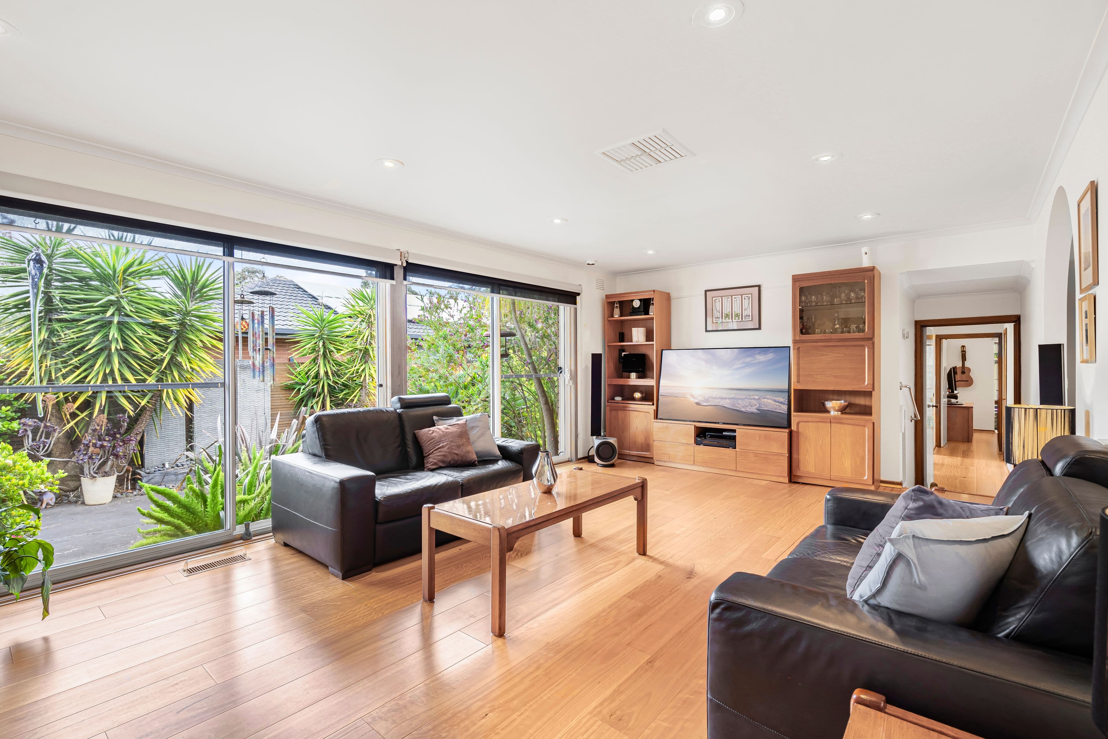 27 Freshfield Avenue, Wantirna VIC 3152, Wantirna - Thumbnail 2