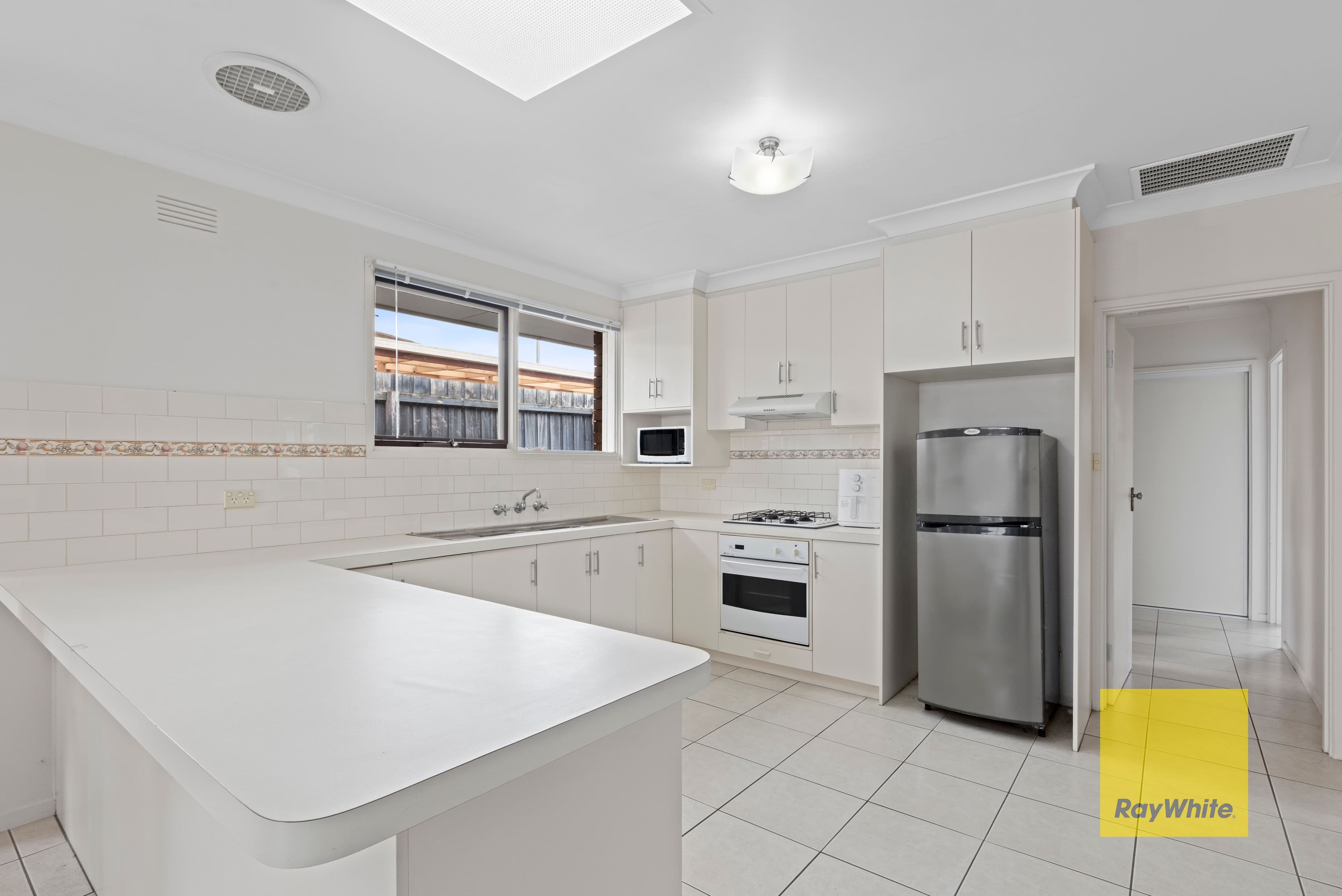 6 Wingarra Drive, Grovedale VIC 3216, Grovedale - Thumbnail 2