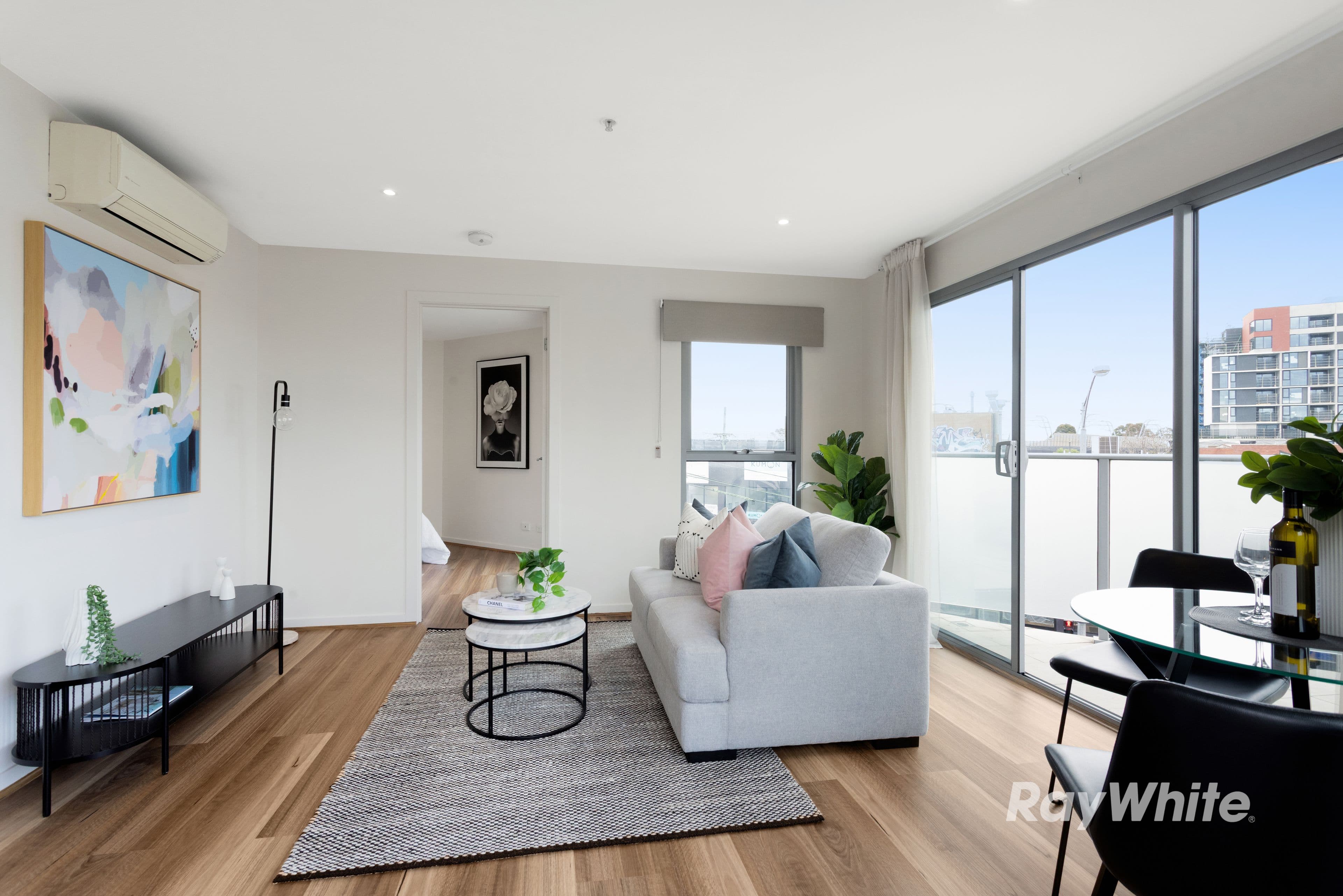 40 Koornang Road, Carnegie VIC 3163, Carnegie - Thumbnail 2