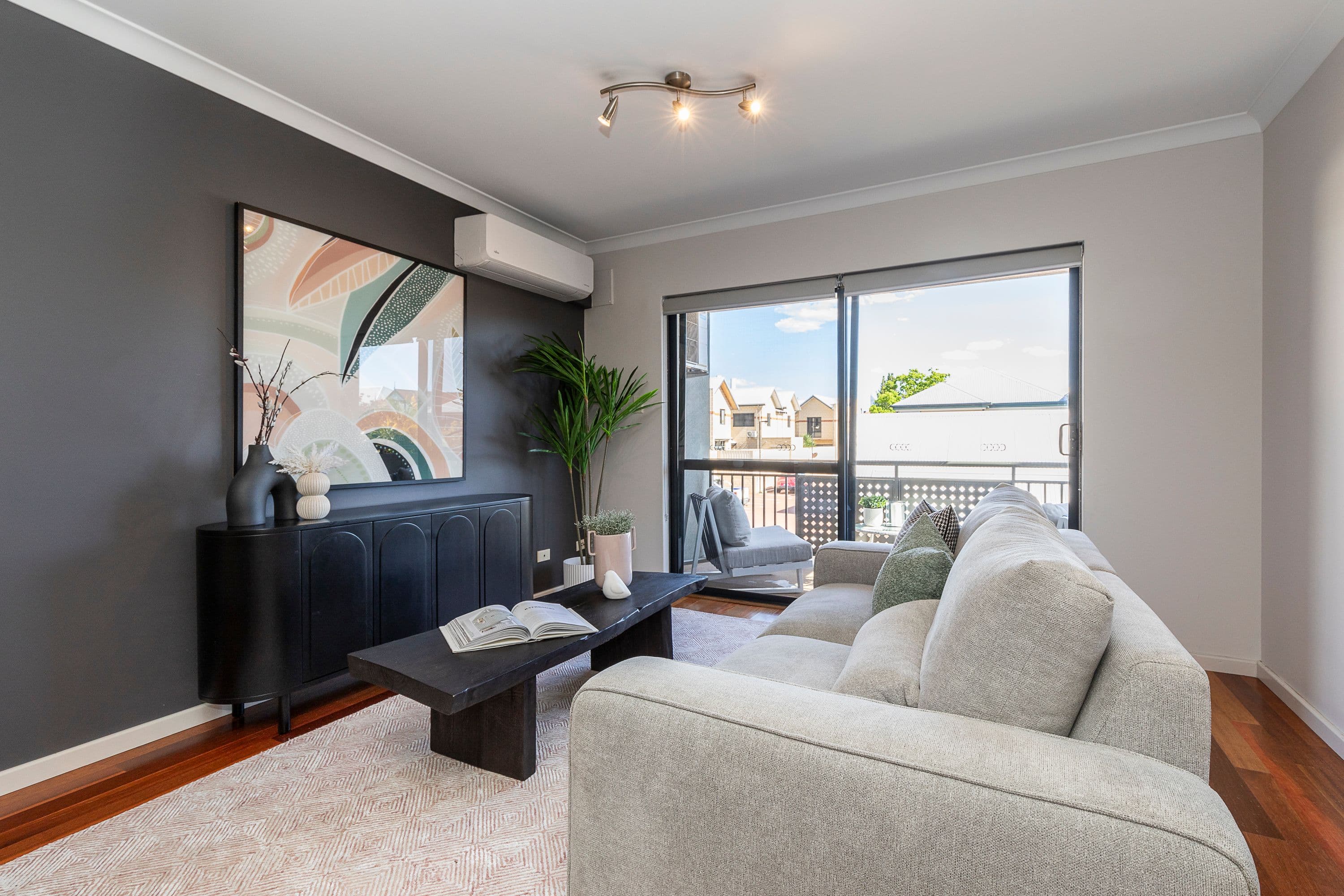 8 Kadina Street, North Perth WA 6006, North Perth - Thumbnail 4