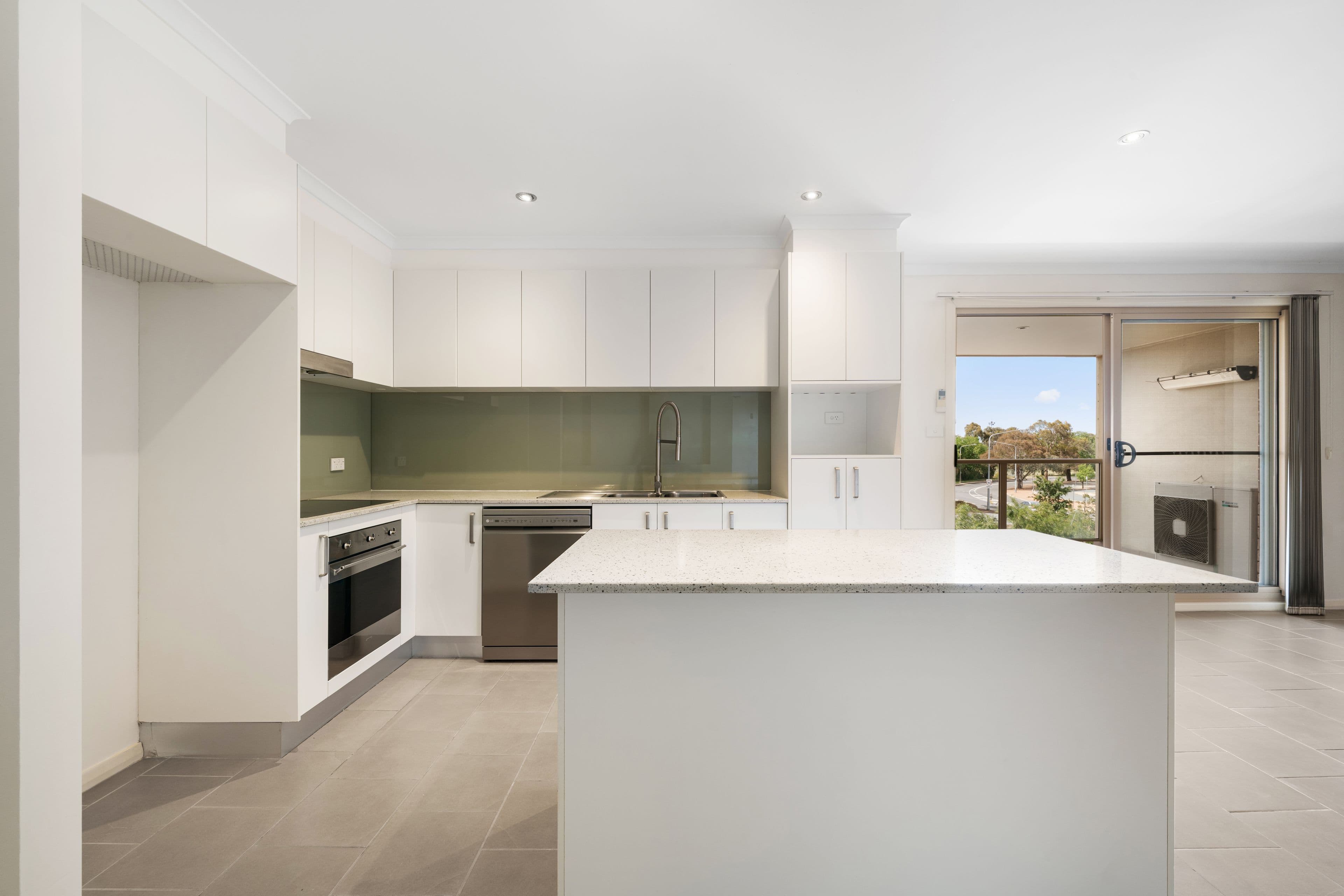 17 Bowman Street, Macquarie ACT 2614, Macquarie - Thumbnail 4