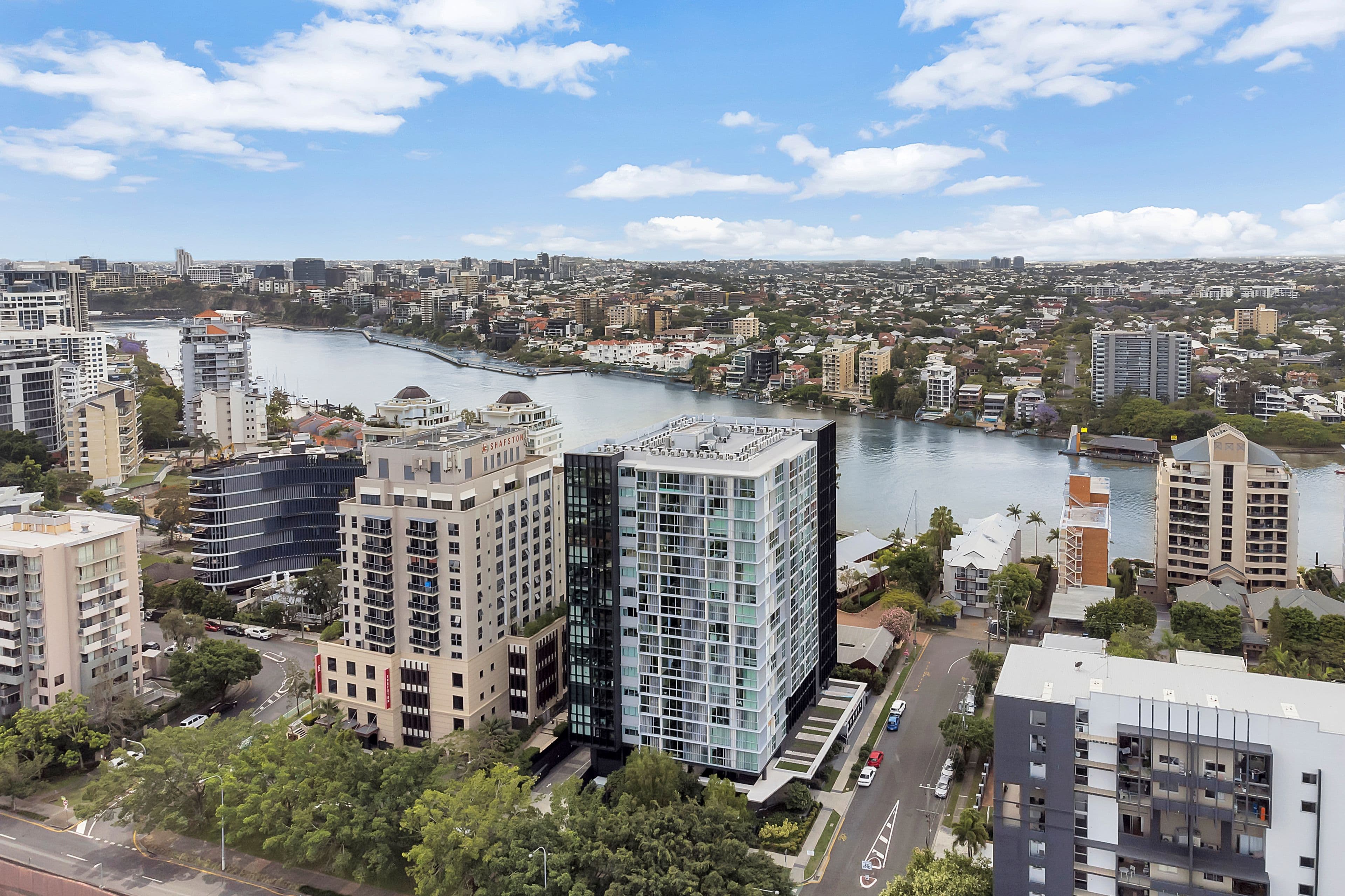 18 Thorn Street, Kangaroo Point QLD 4169, Kangaroo Point - Image 1