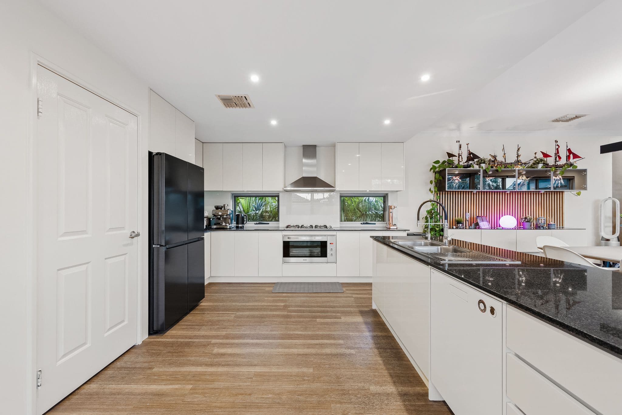 155B Kew Street, Kewdale WA 6105, Kewdale - Thumbnail 5