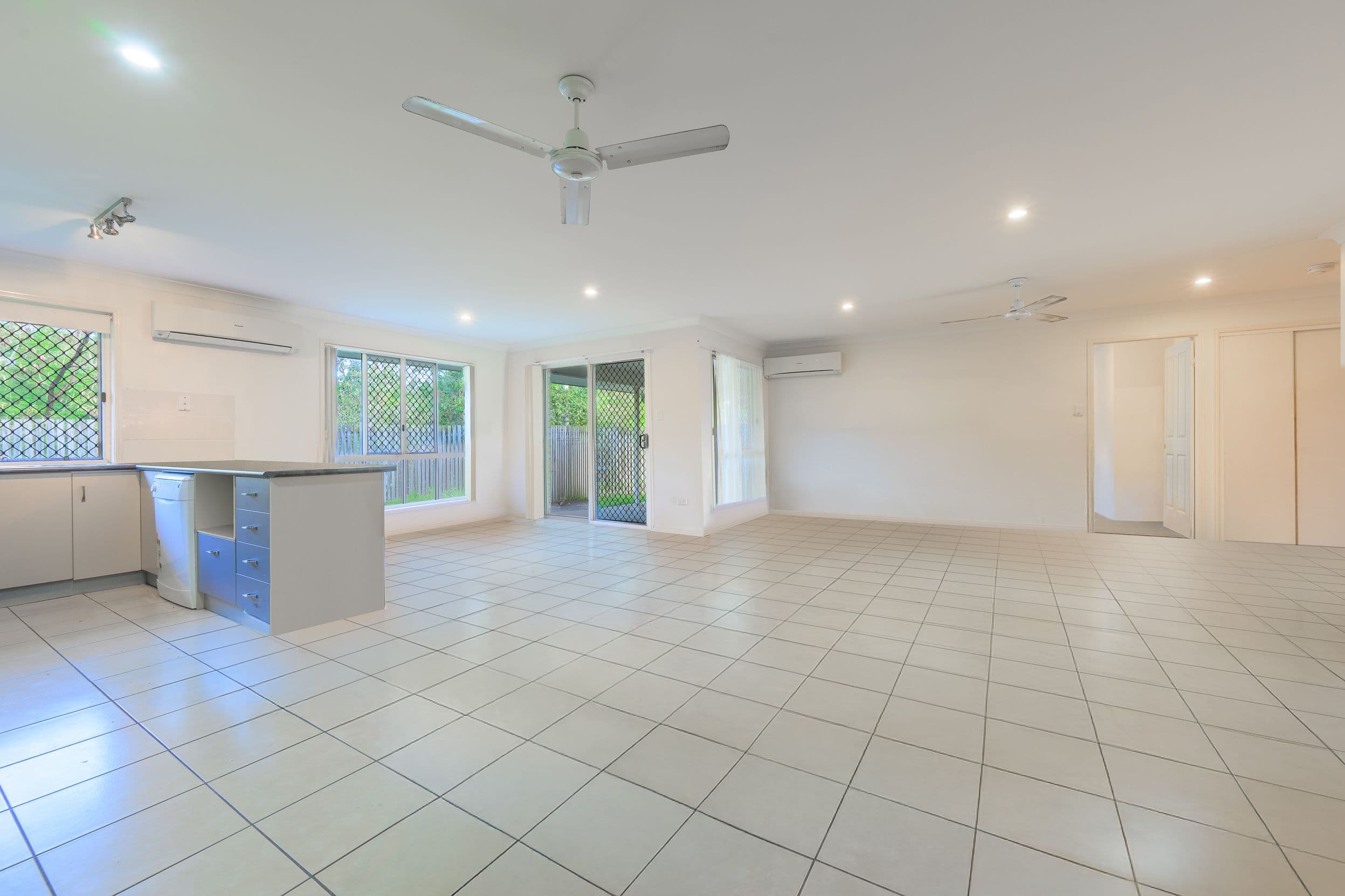 2 Parkview Court, Kin Kora QLD 4680, Kin Kora - Thumbnail 2